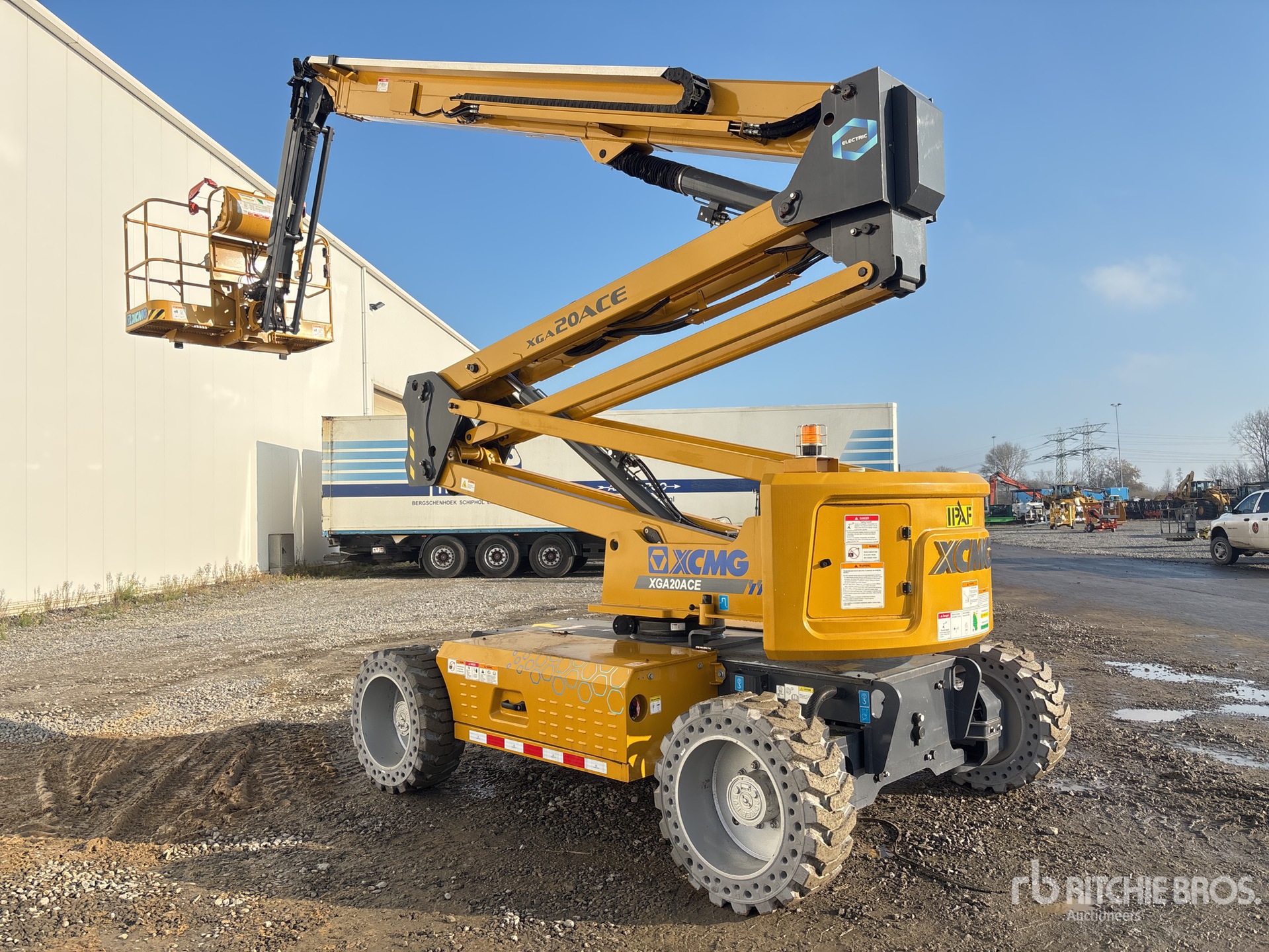 General Appearance with Imagen: esquina delantera derecha