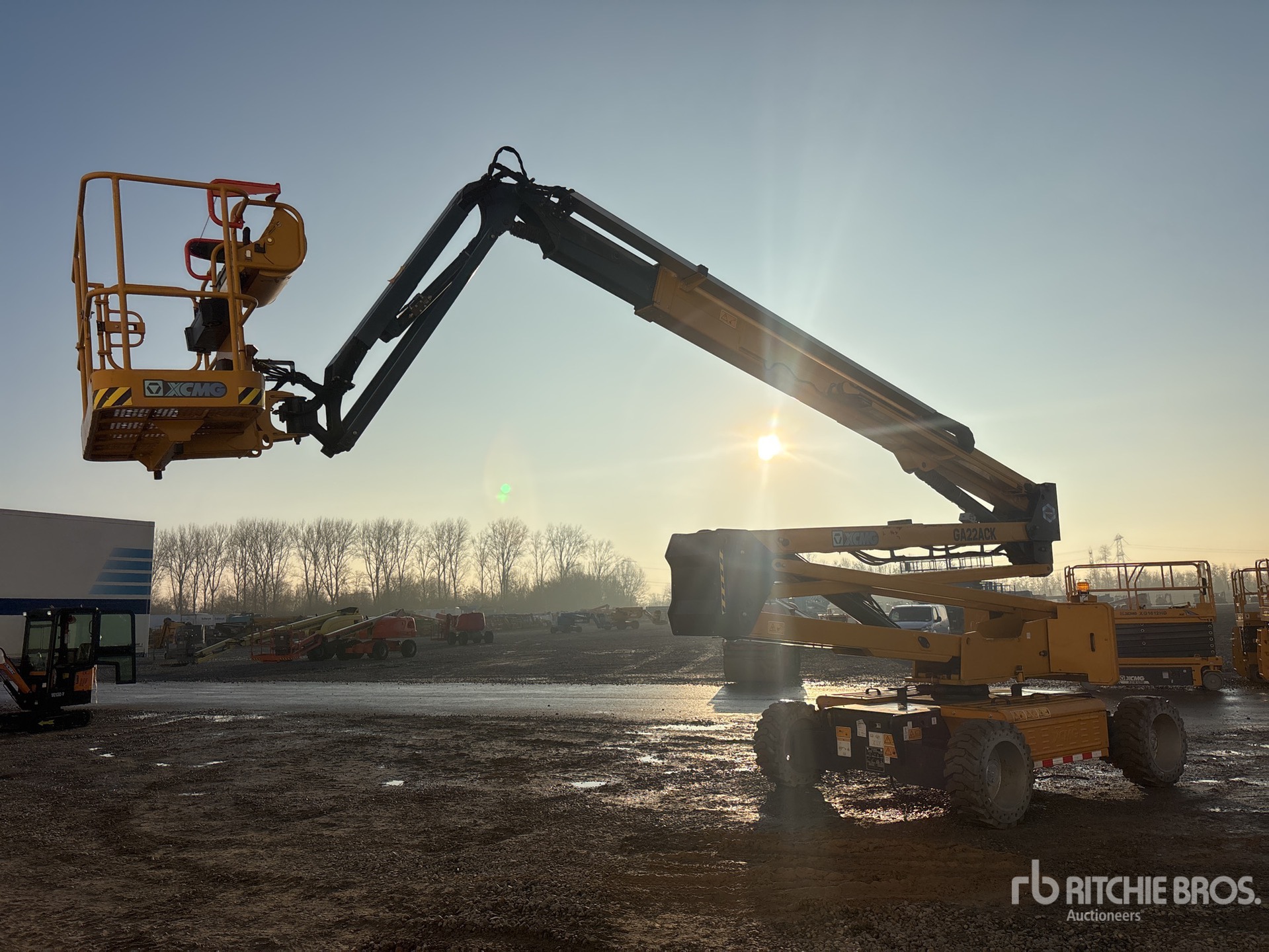 General Appearance with Imagen: esquina trasera derecha