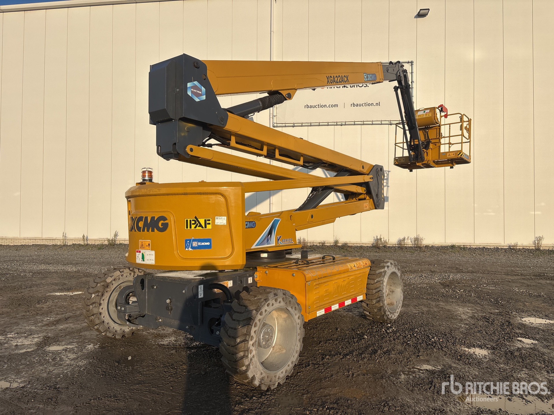 General Appearance with Imagen: esquina delantera izquierda