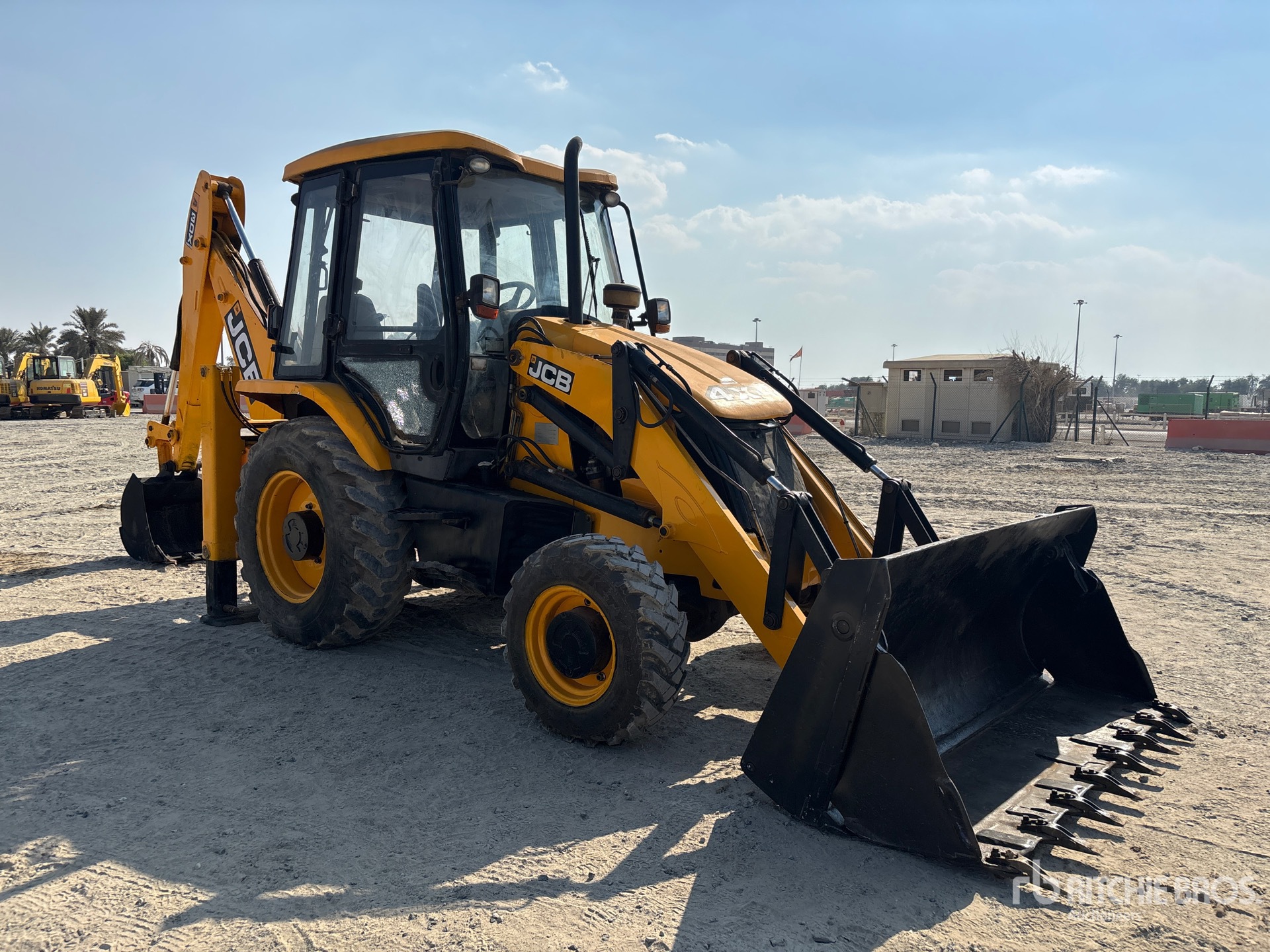 General Appearance with Bild, Ecke vorne rechts