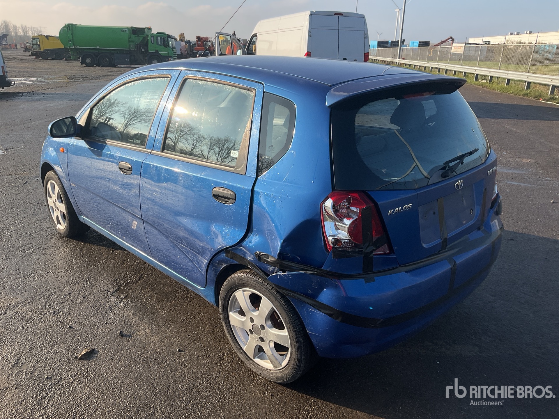 General Appearance with Picture, Left Rear Corner