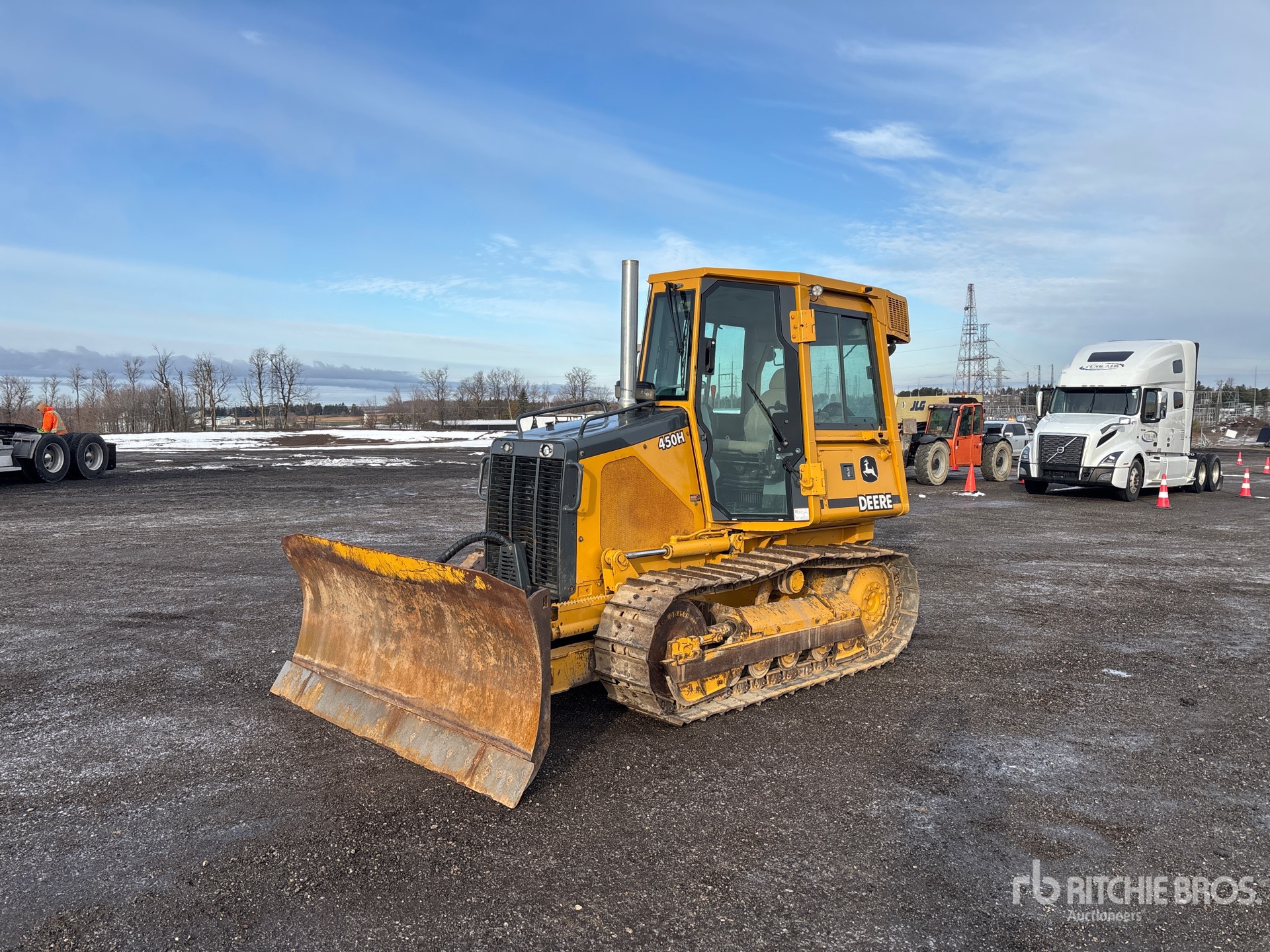 General Appearance with Featured Photo