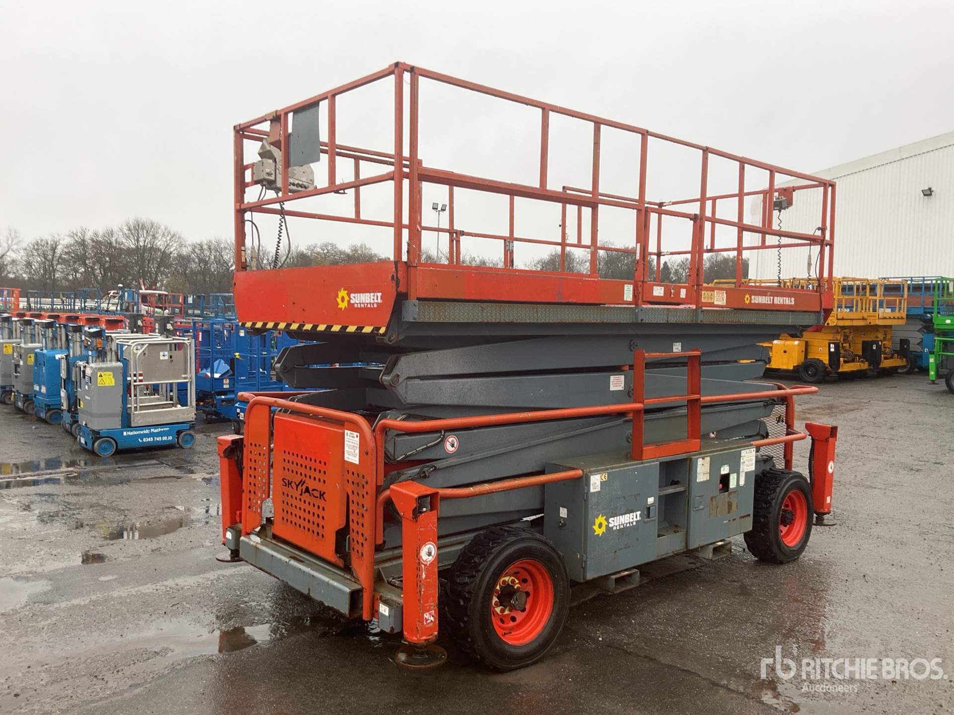 General Appearance with Picture, Left Front Corner