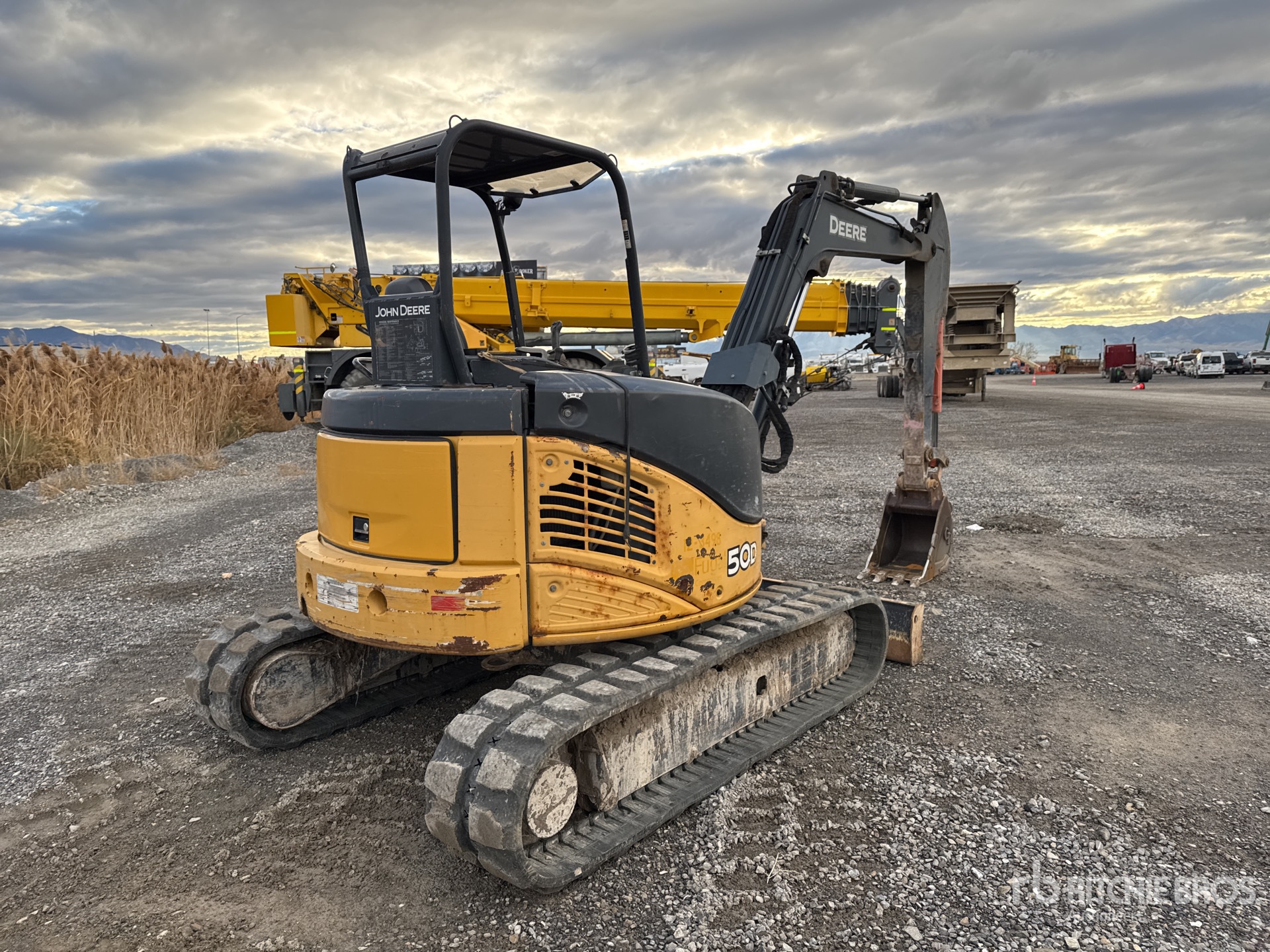 General Appearance with Bild, Ecke hinten rechts
