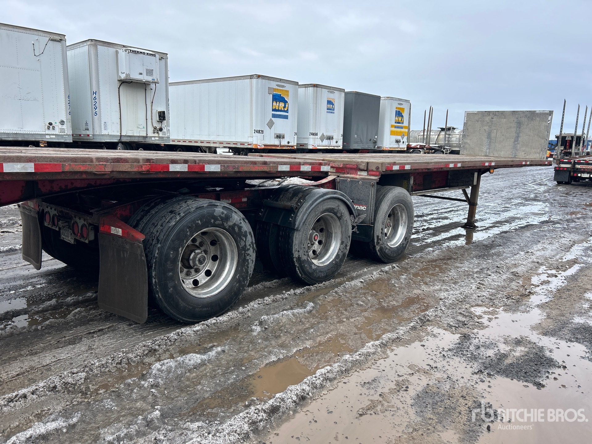 General Appearance with Imagen: esquina trasera derecha