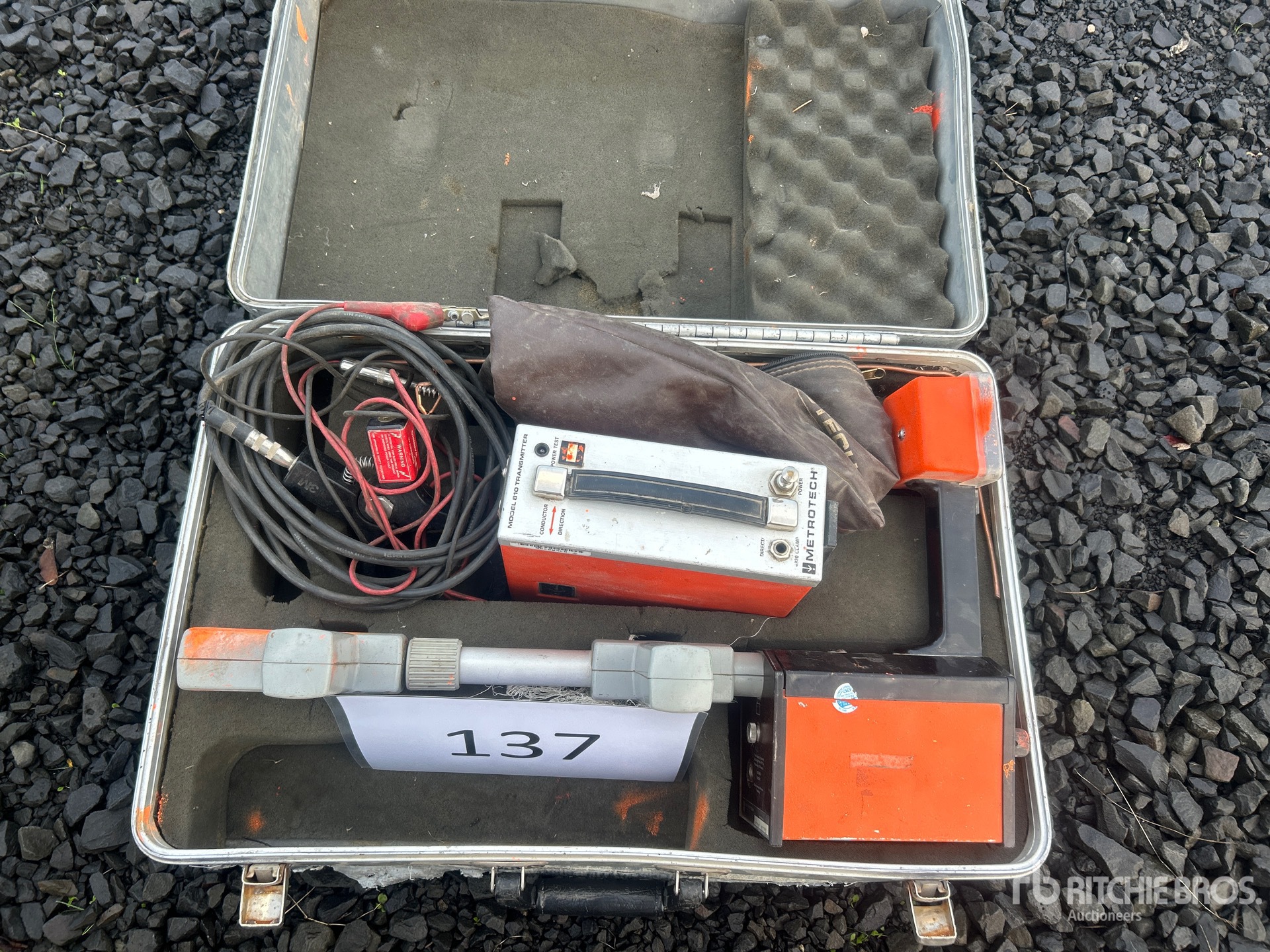 General Appearance with Featured Photo