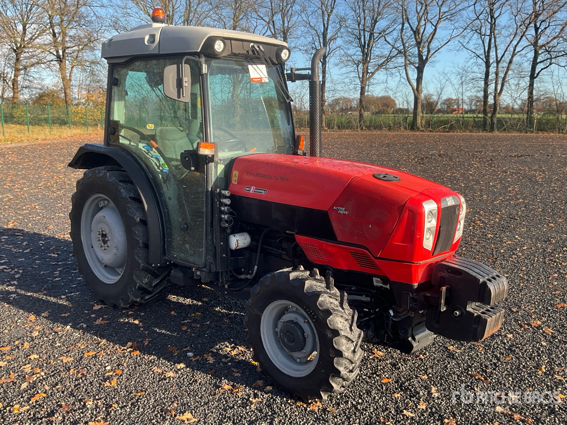 General Appearance with Picture, Right Front Corner