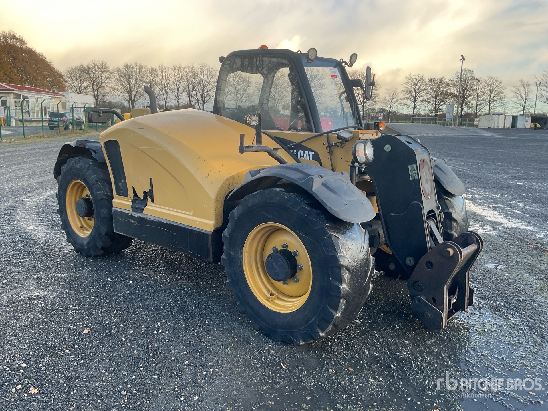 General Appearance with Imagen: esquina delantera derecha