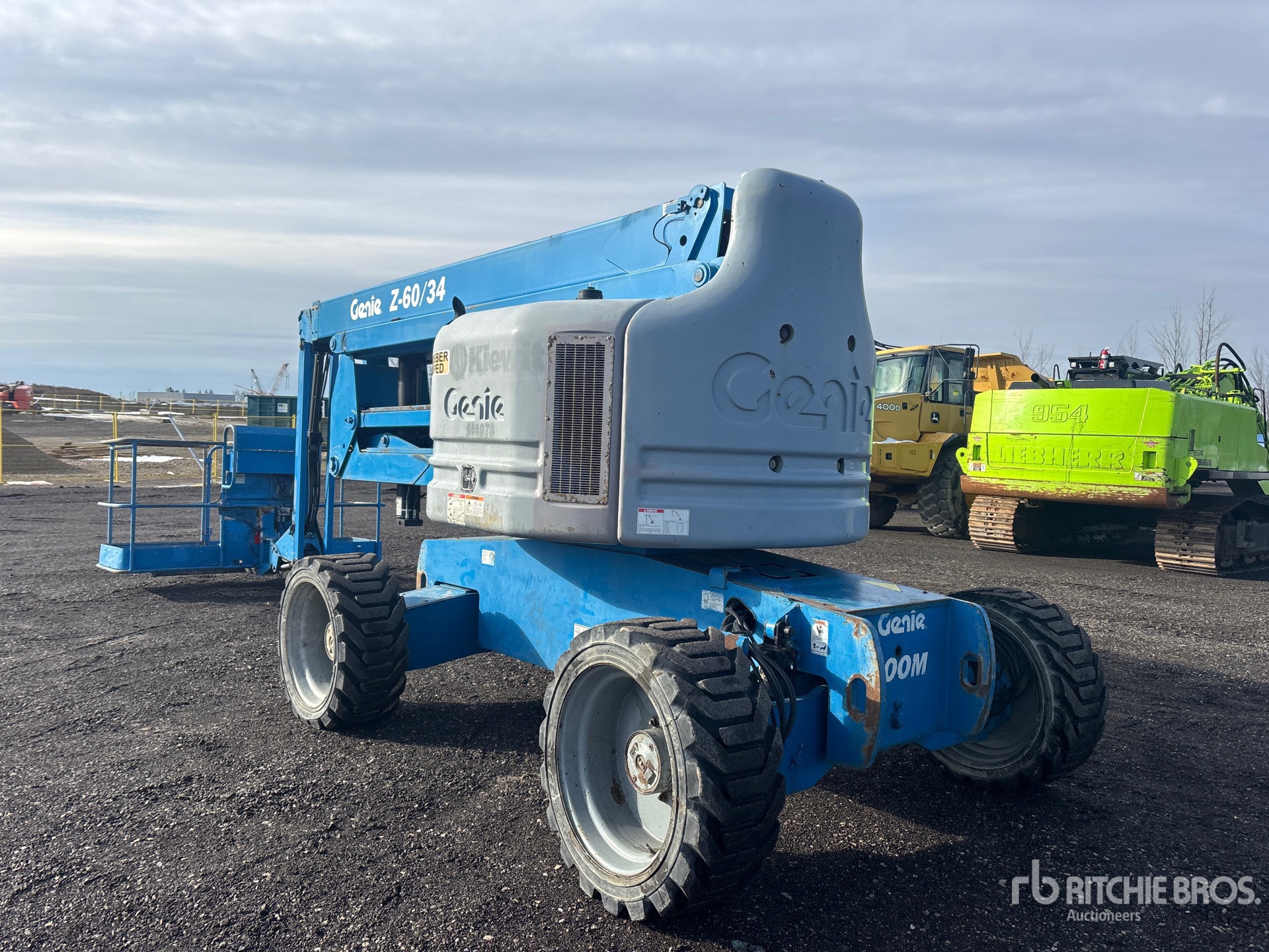 General Appearance with Imagen: esquina trasera izquierda