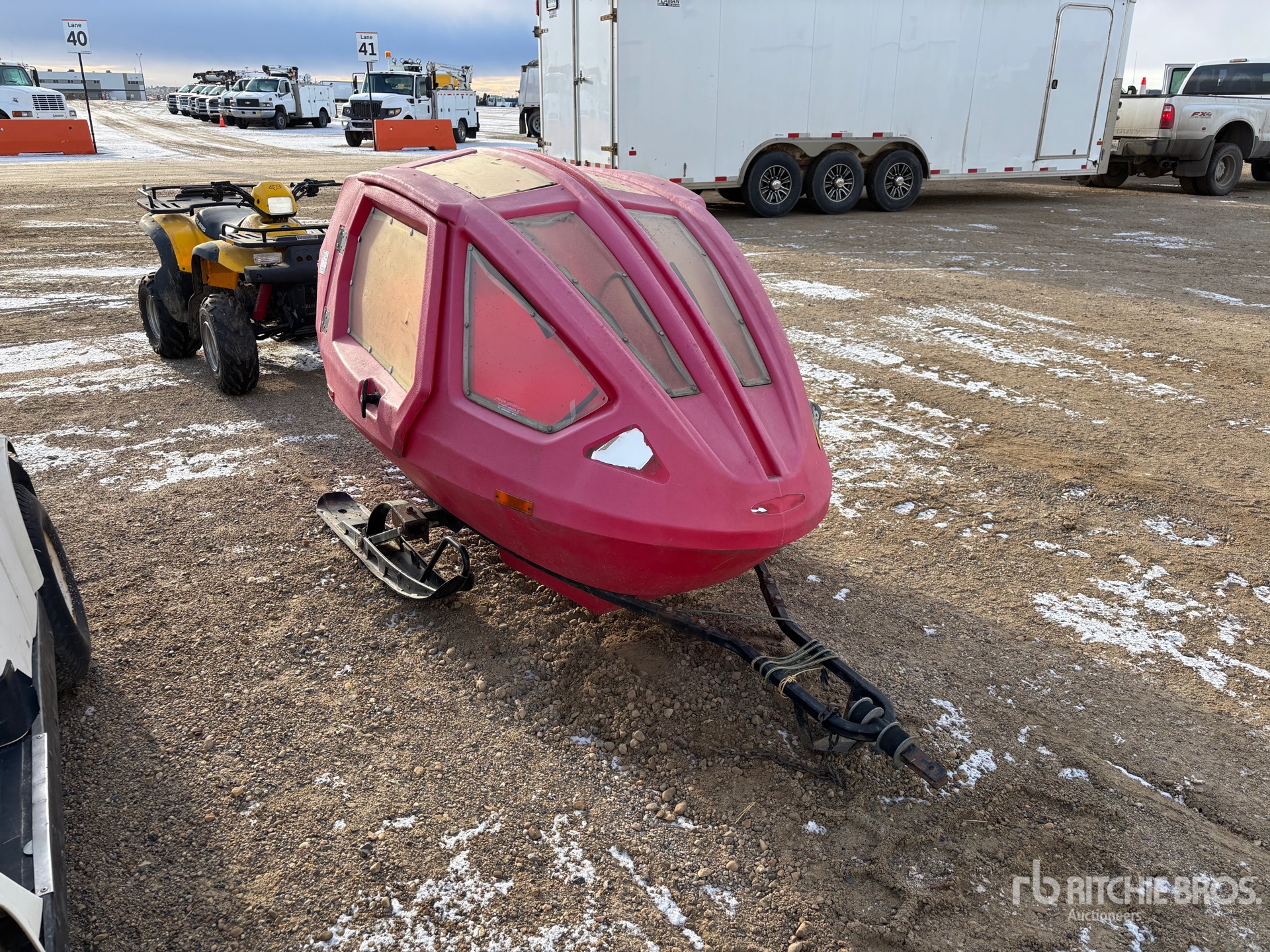 General Appearance with Picture, Right Front Corner