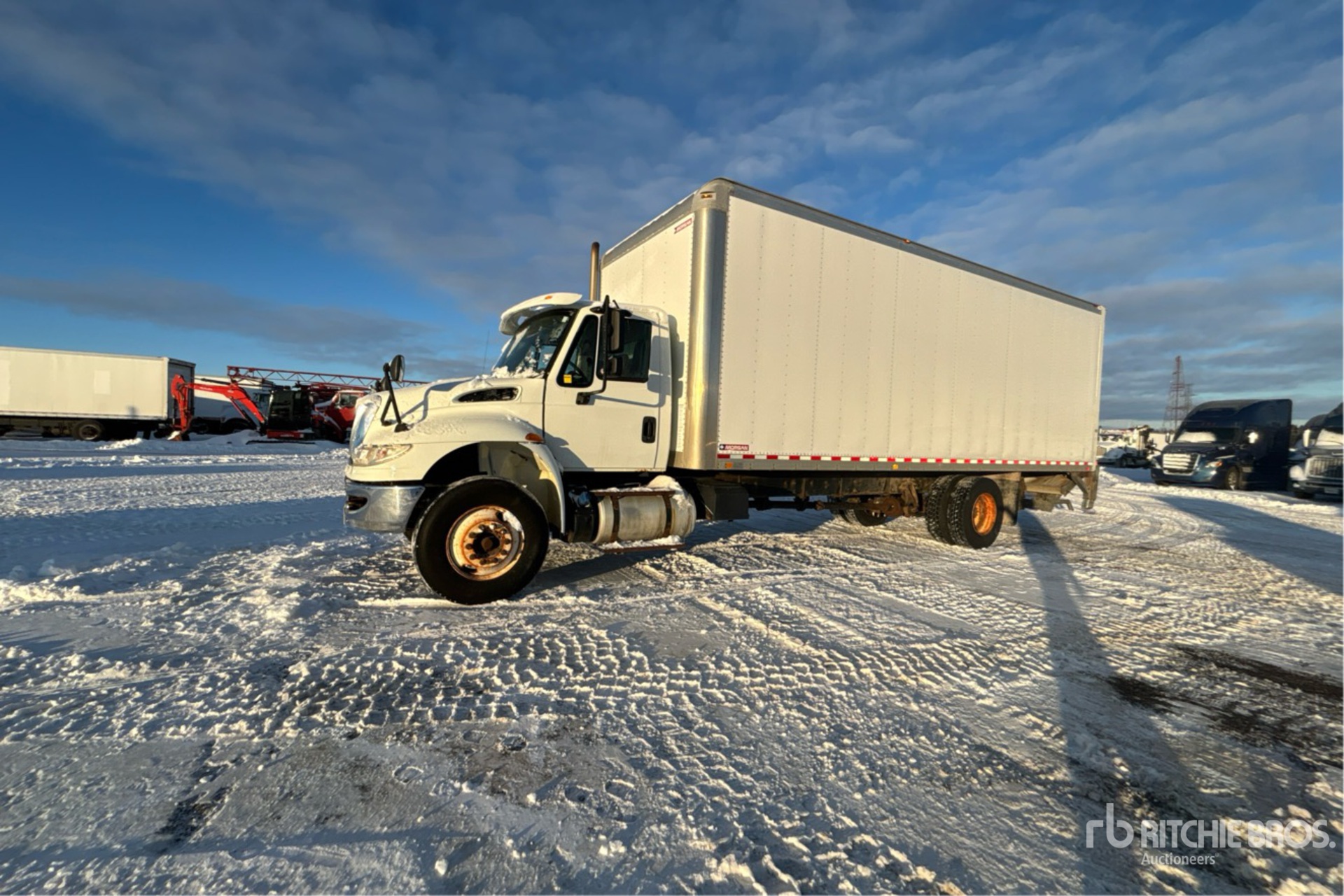 Aspect général with Image, coin avant gauche