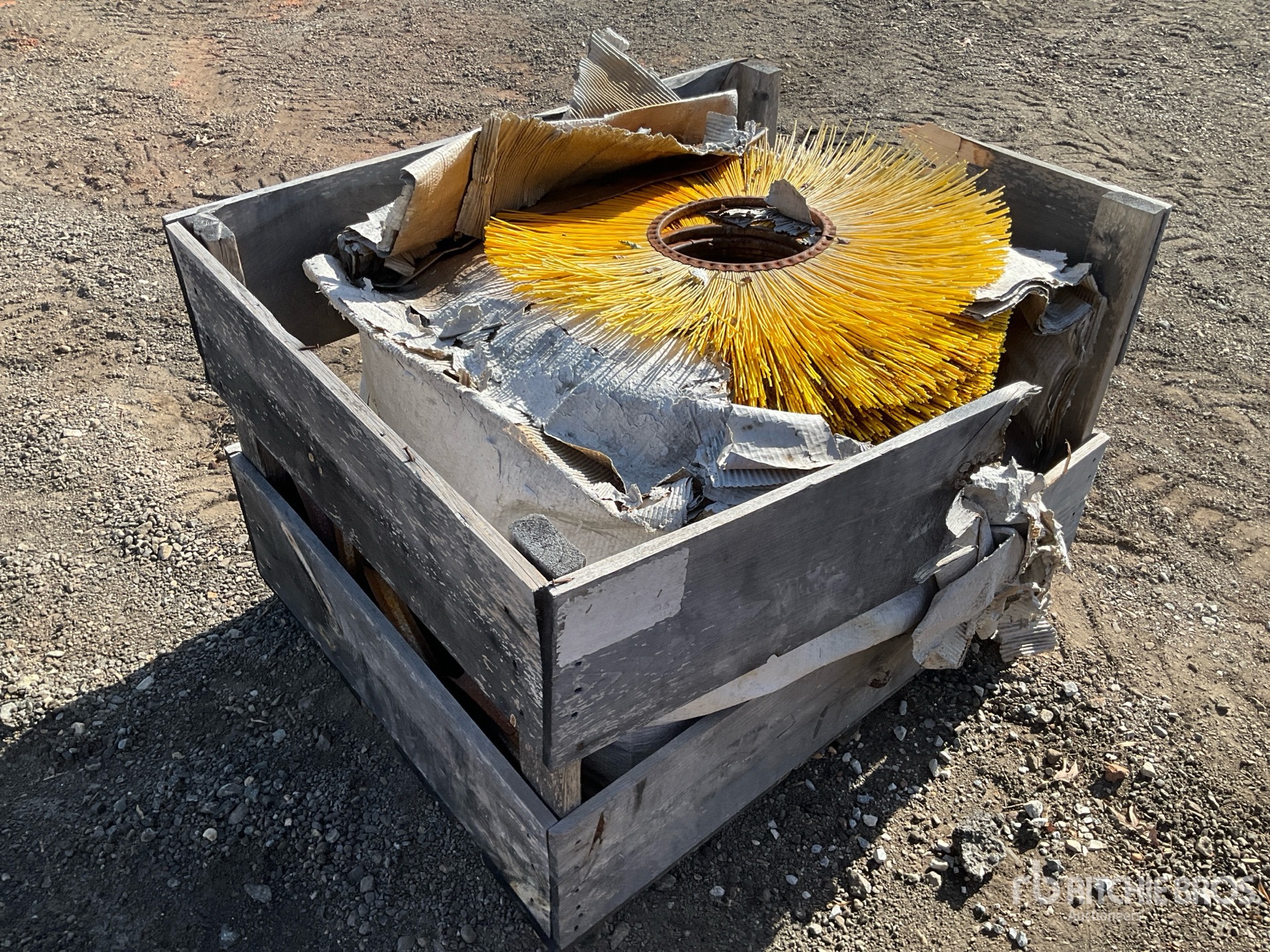 General Appearance with Bild, Ecke hinten rechts