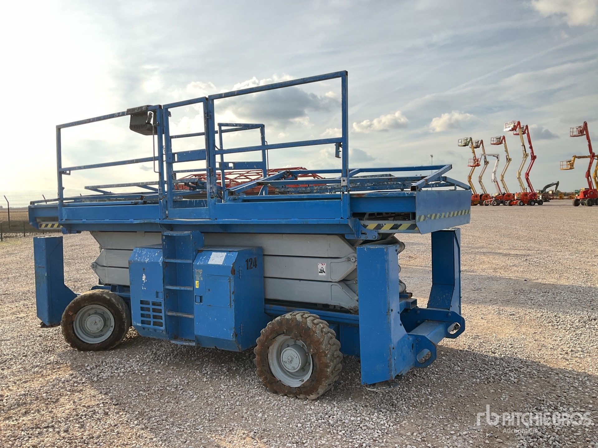 General Appearance with Imagen: esquina delantera derecha