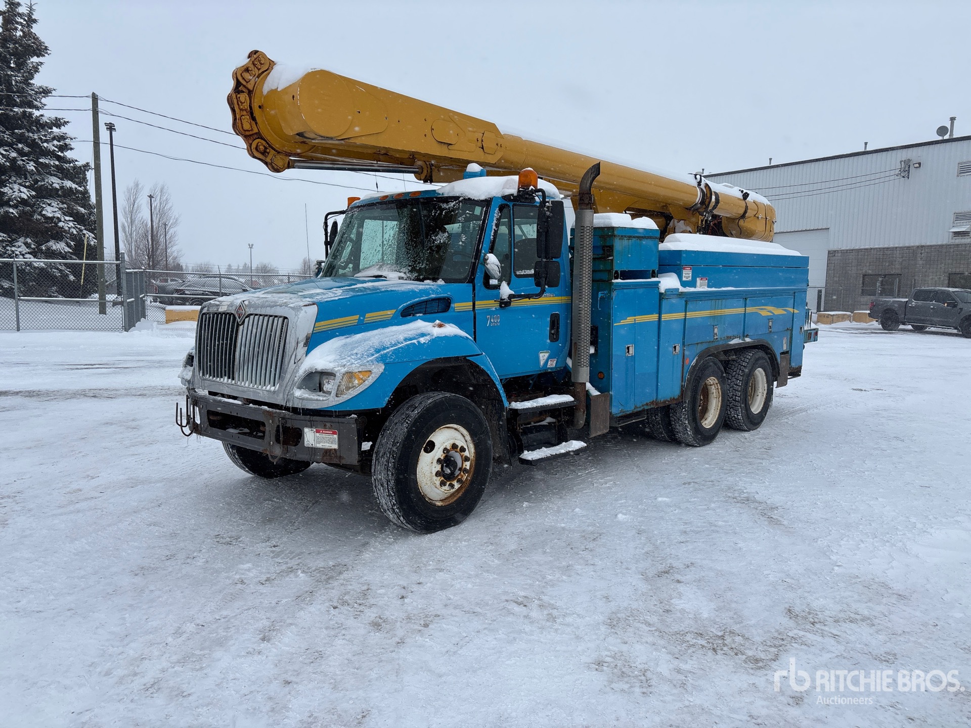 General Appearance with Featured Photo