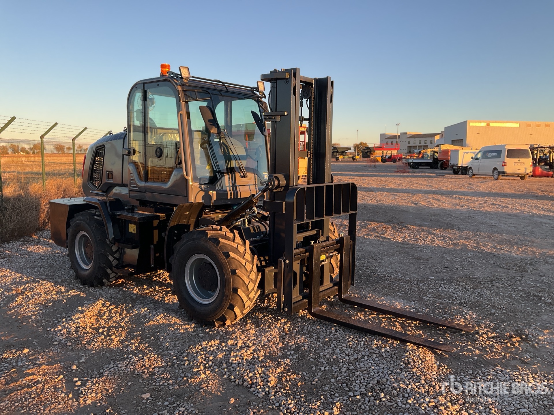 General Appearance with Picture, Right Front Corner