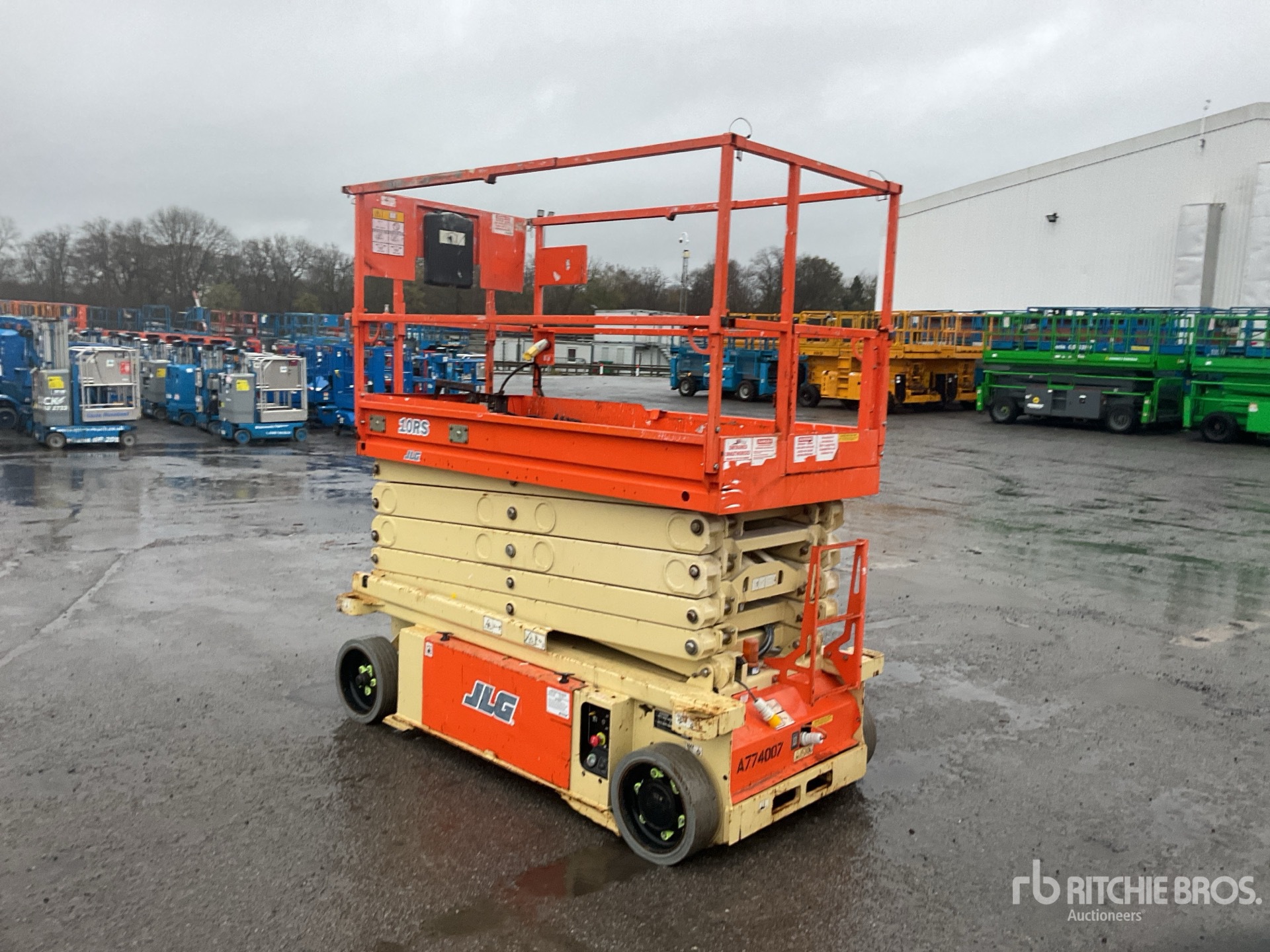 General Appearance with Picture, Left Rear Corner