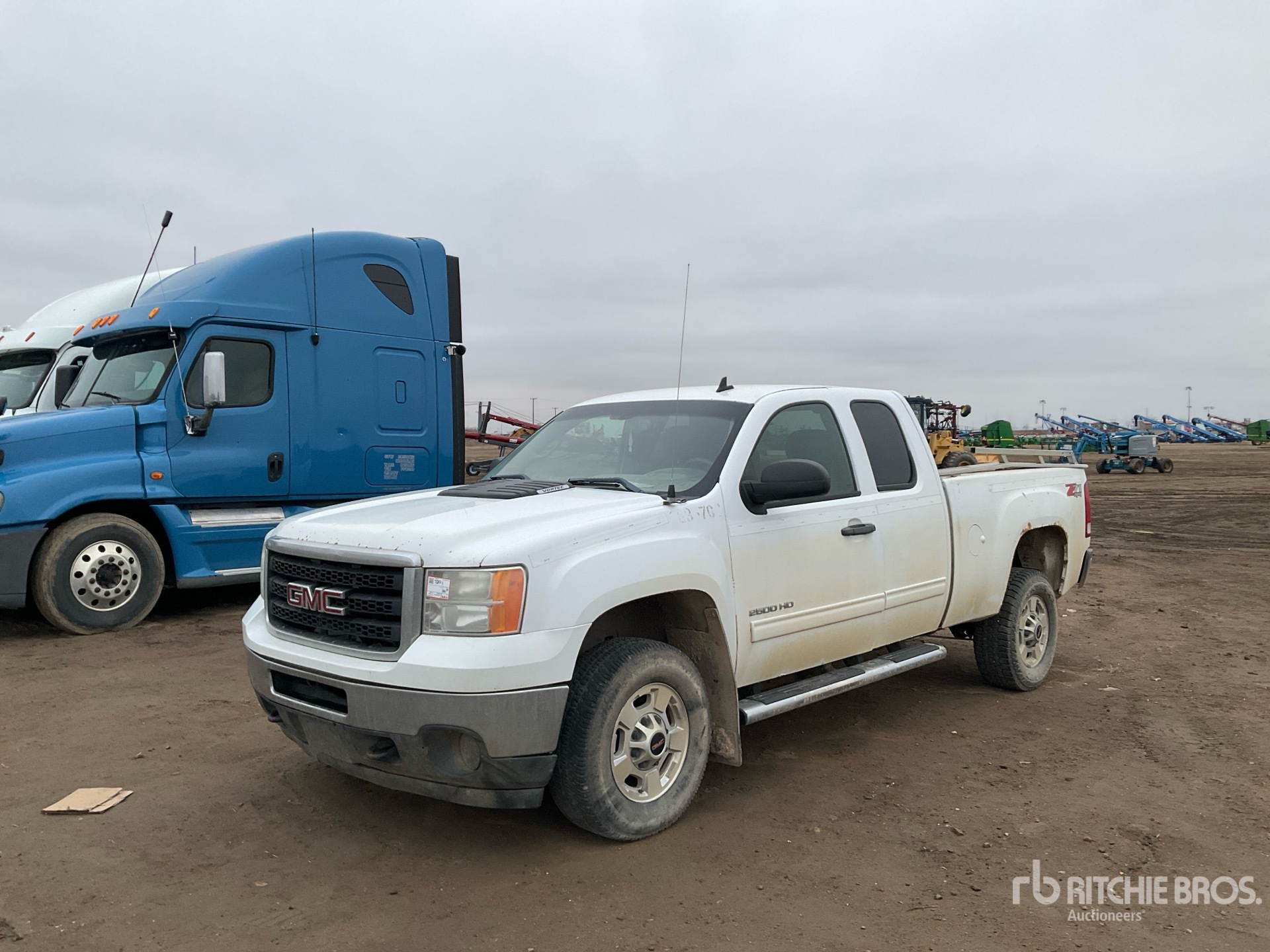 General Appearance with Picture, Left Front Corner