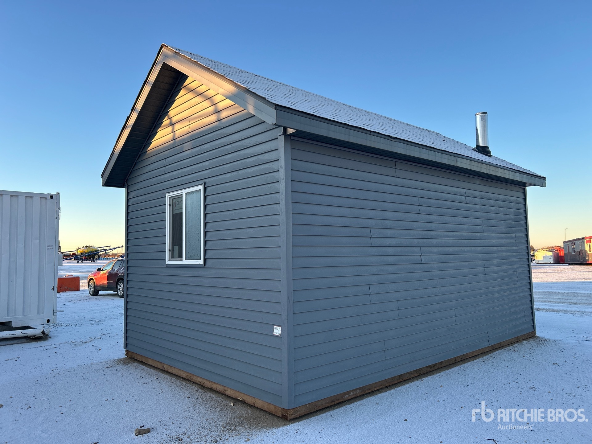 General Appearance with Picture, Right Rear Corner