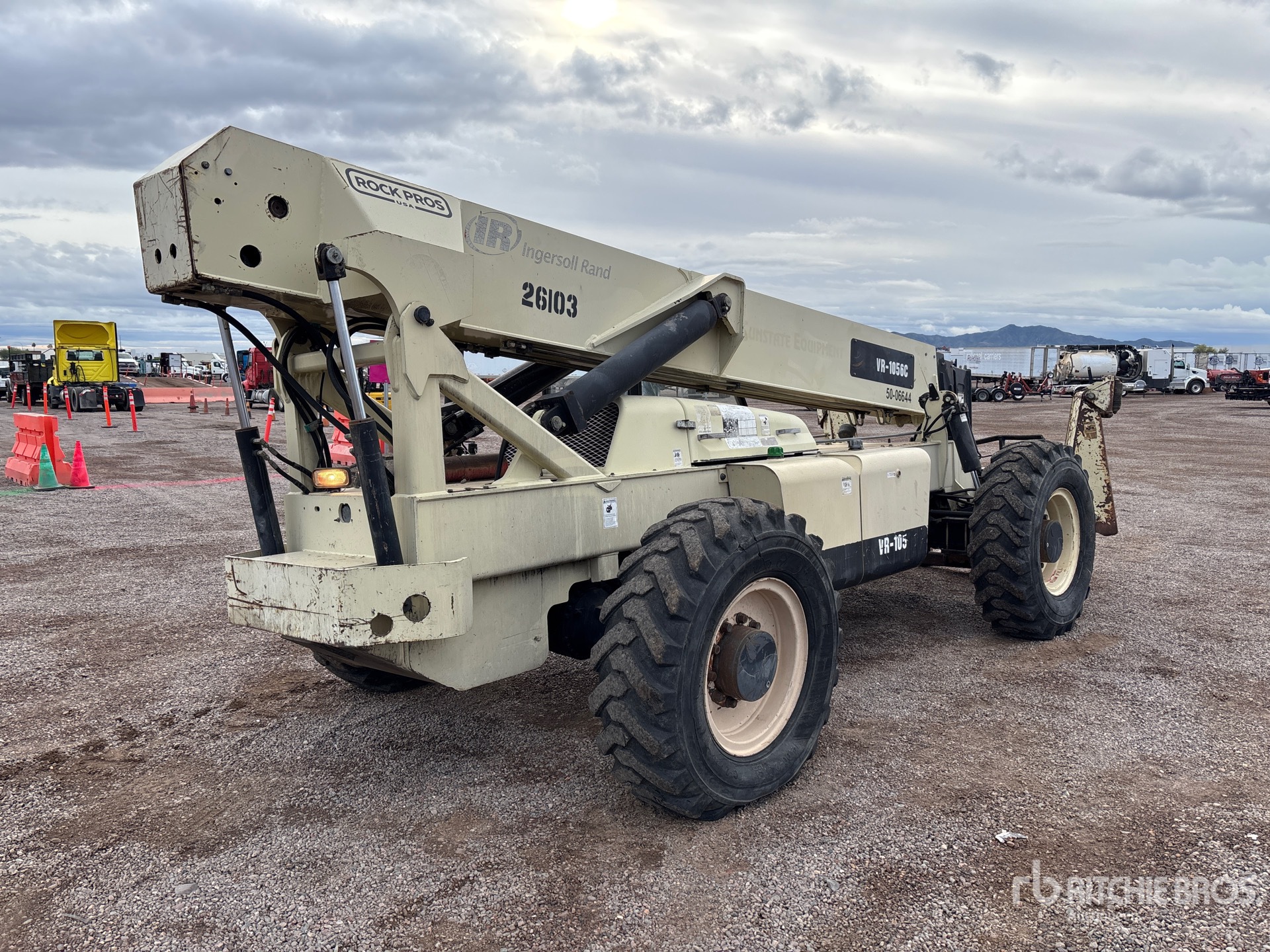 General Appearance with Imagen: esquina trasera derecha