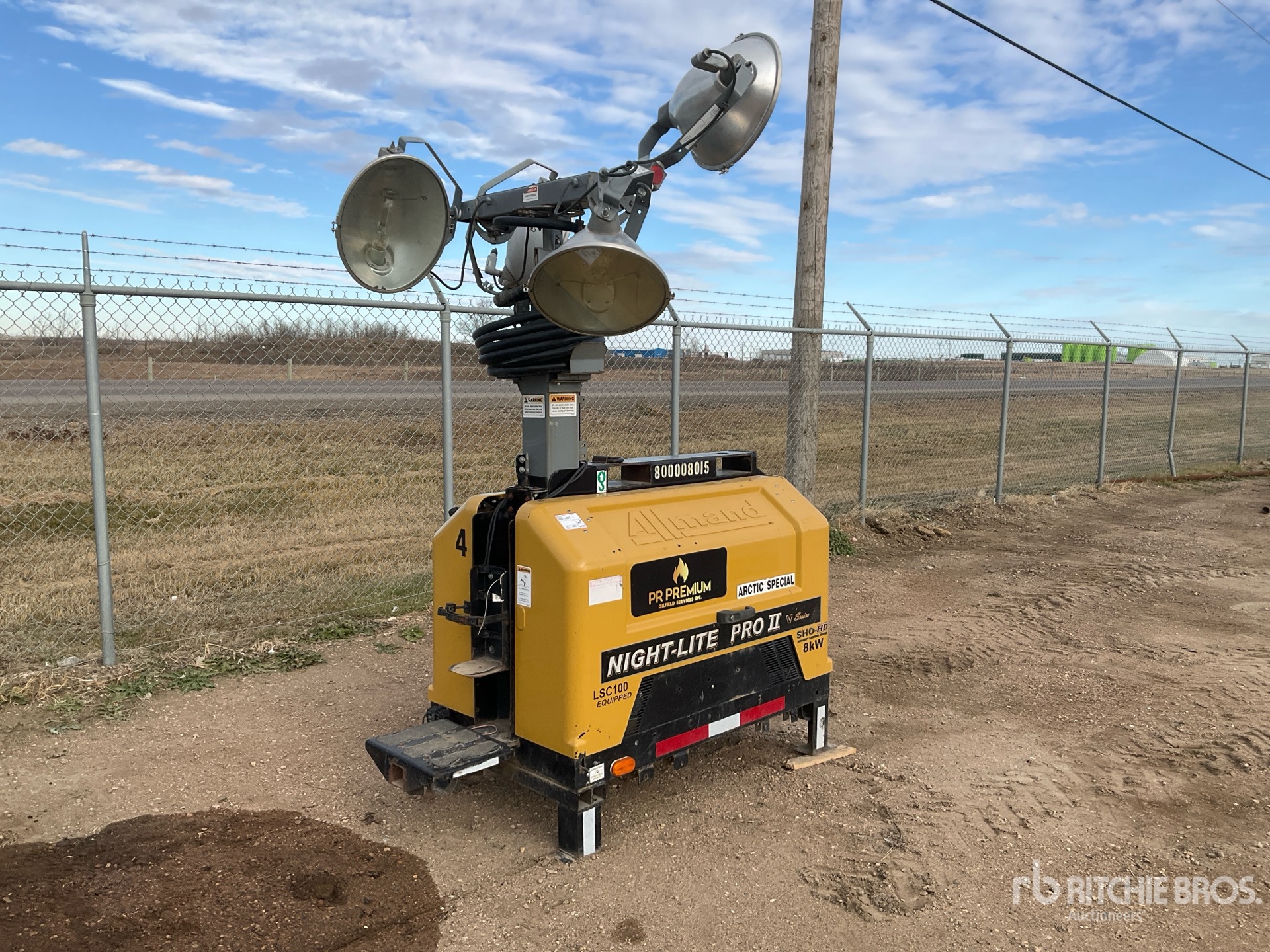 General Appearance with Picture, Left Front Corner