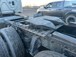 4 Underbody - Truck with 