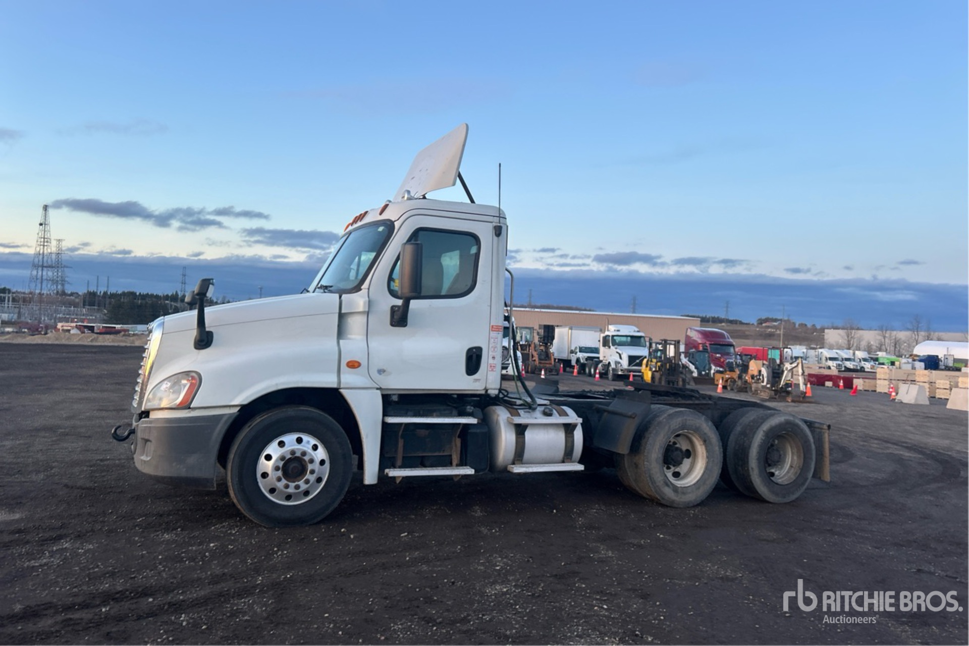 General Appearance with Image, coin avant gauche