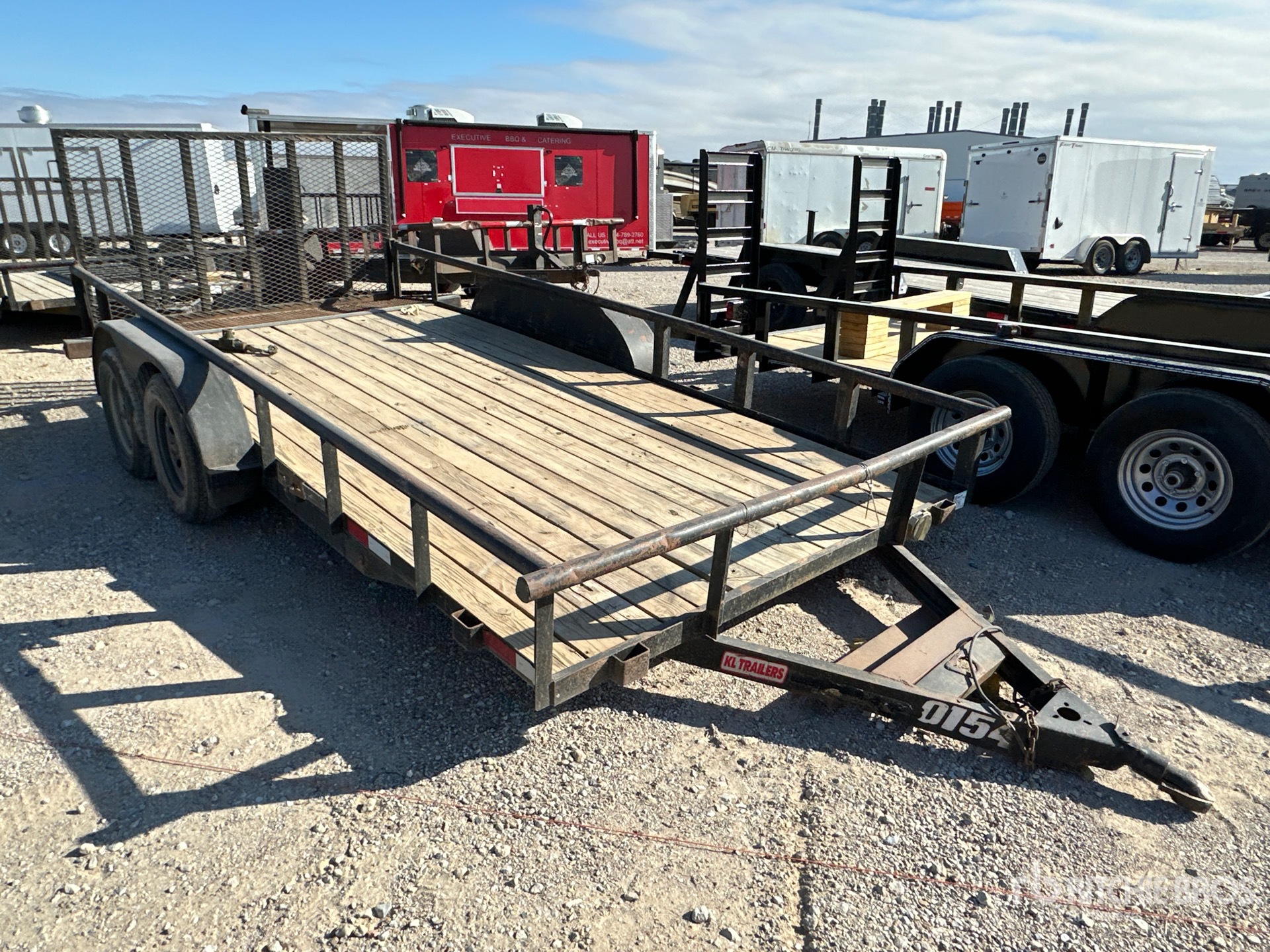 Aspect général with Image, coin avant droit