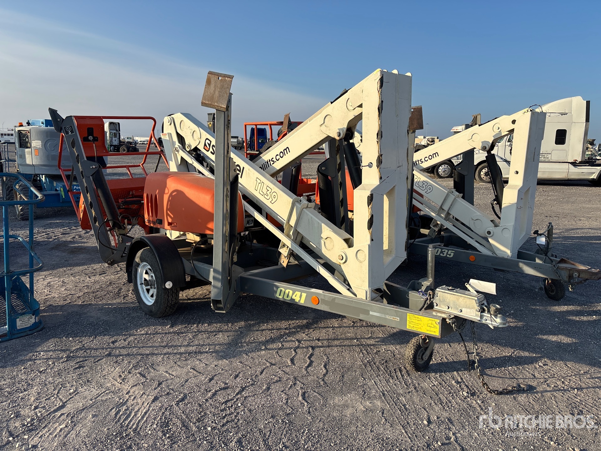 General Appearance with Image, coin avant droit