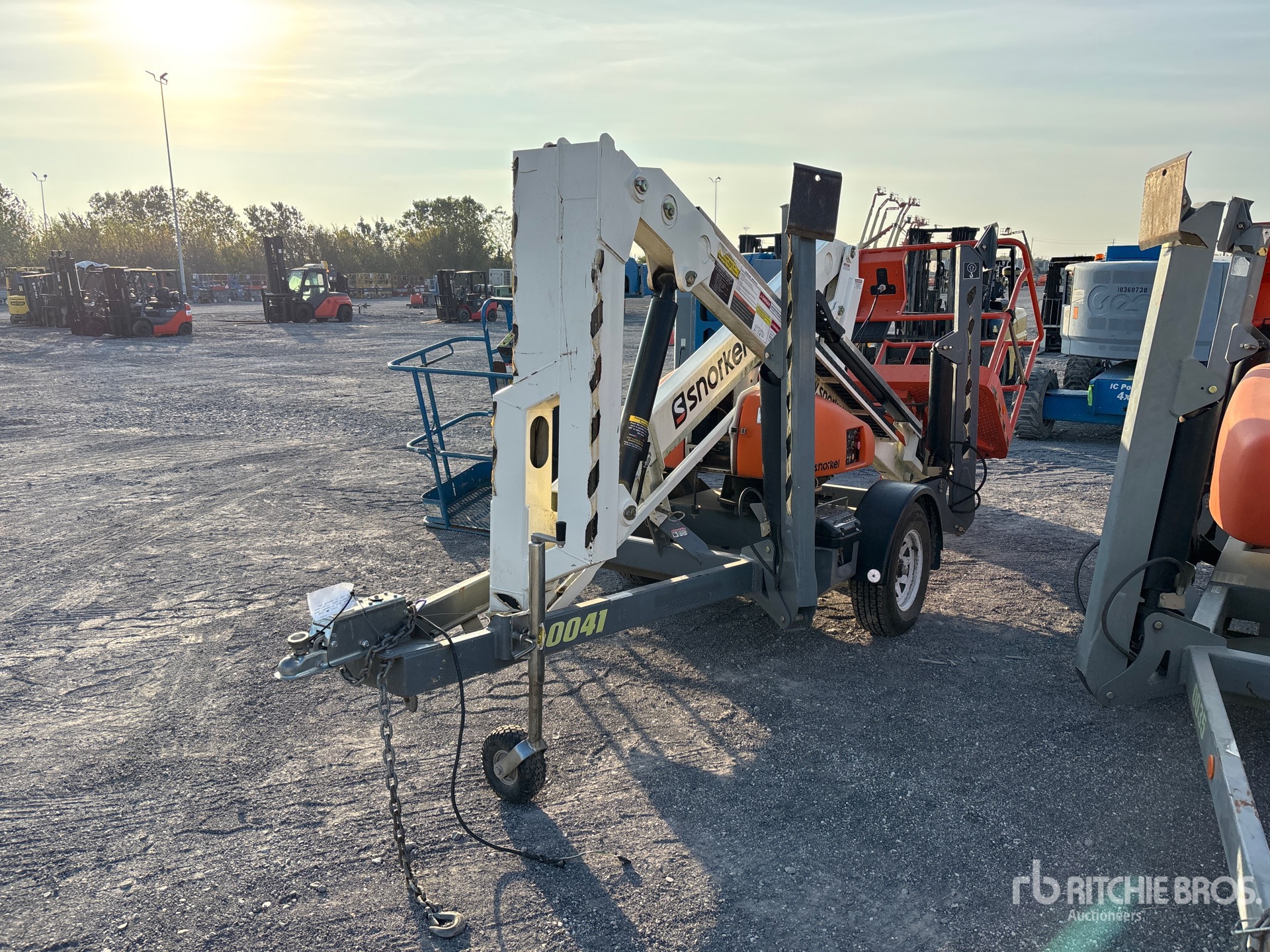 General Appearance with Image, coin avant gauche