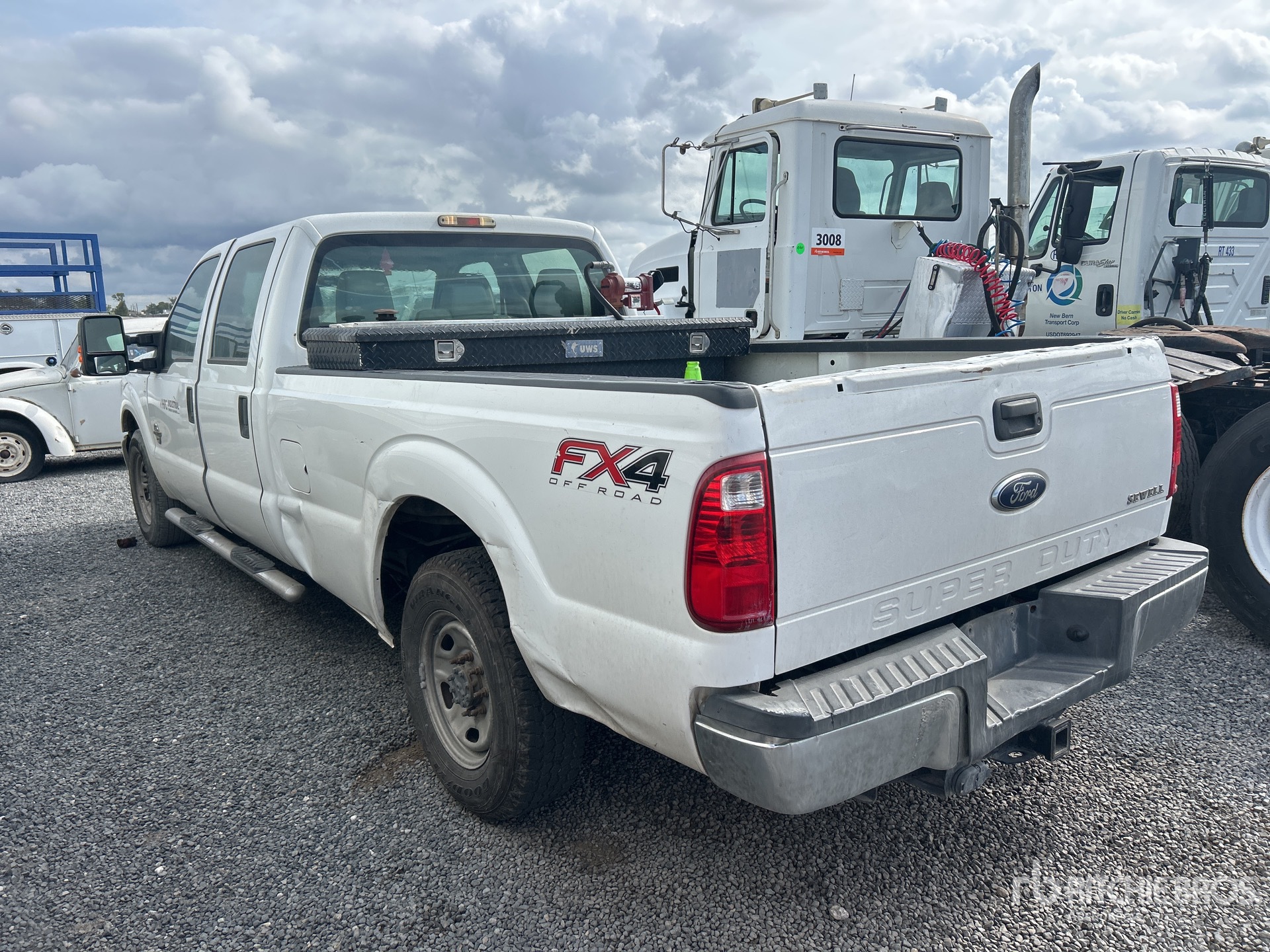 General Appearance with Picture, Left Rear Corner