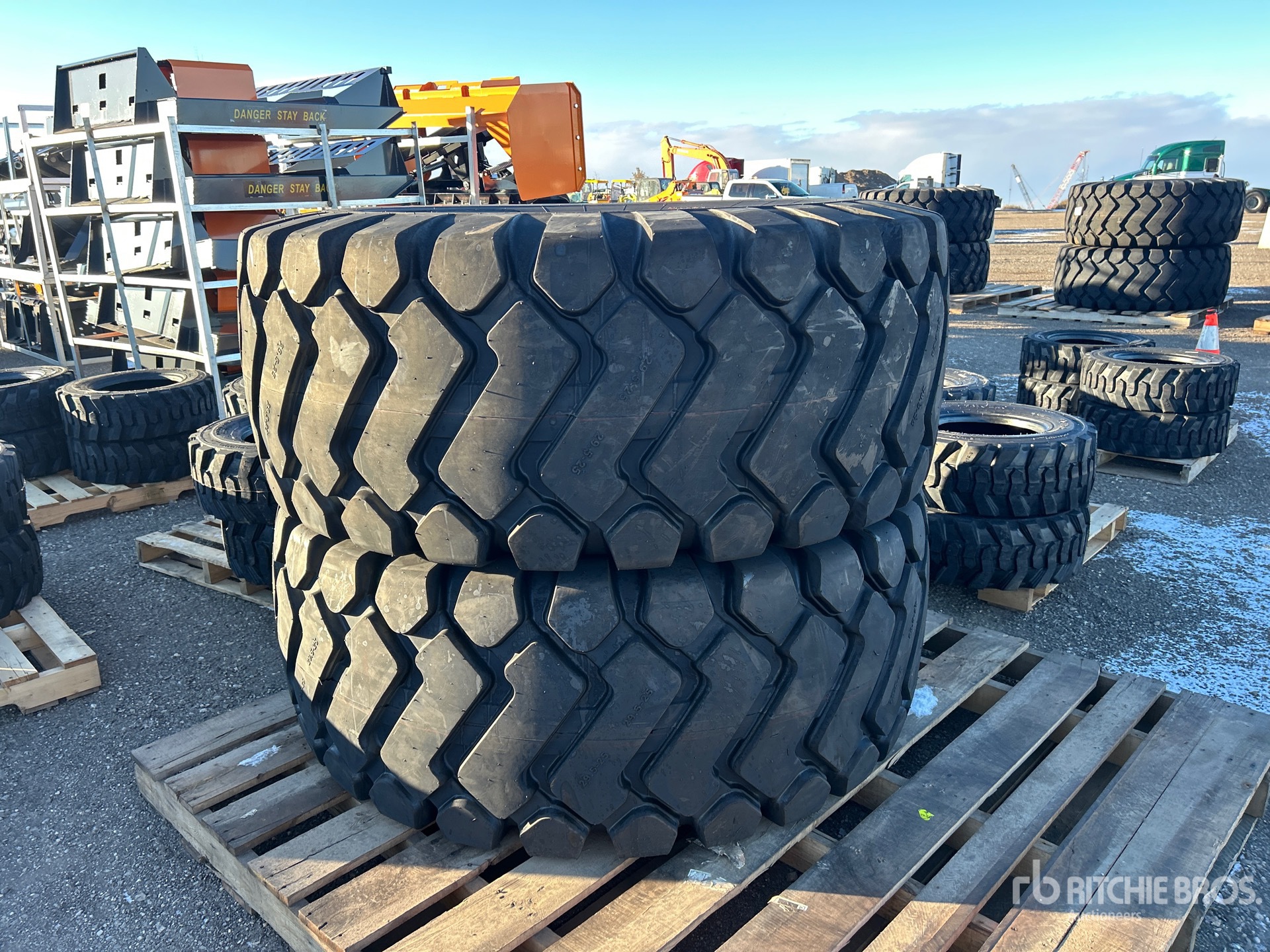 General Appearance with Imagen: esquina trasera derecha