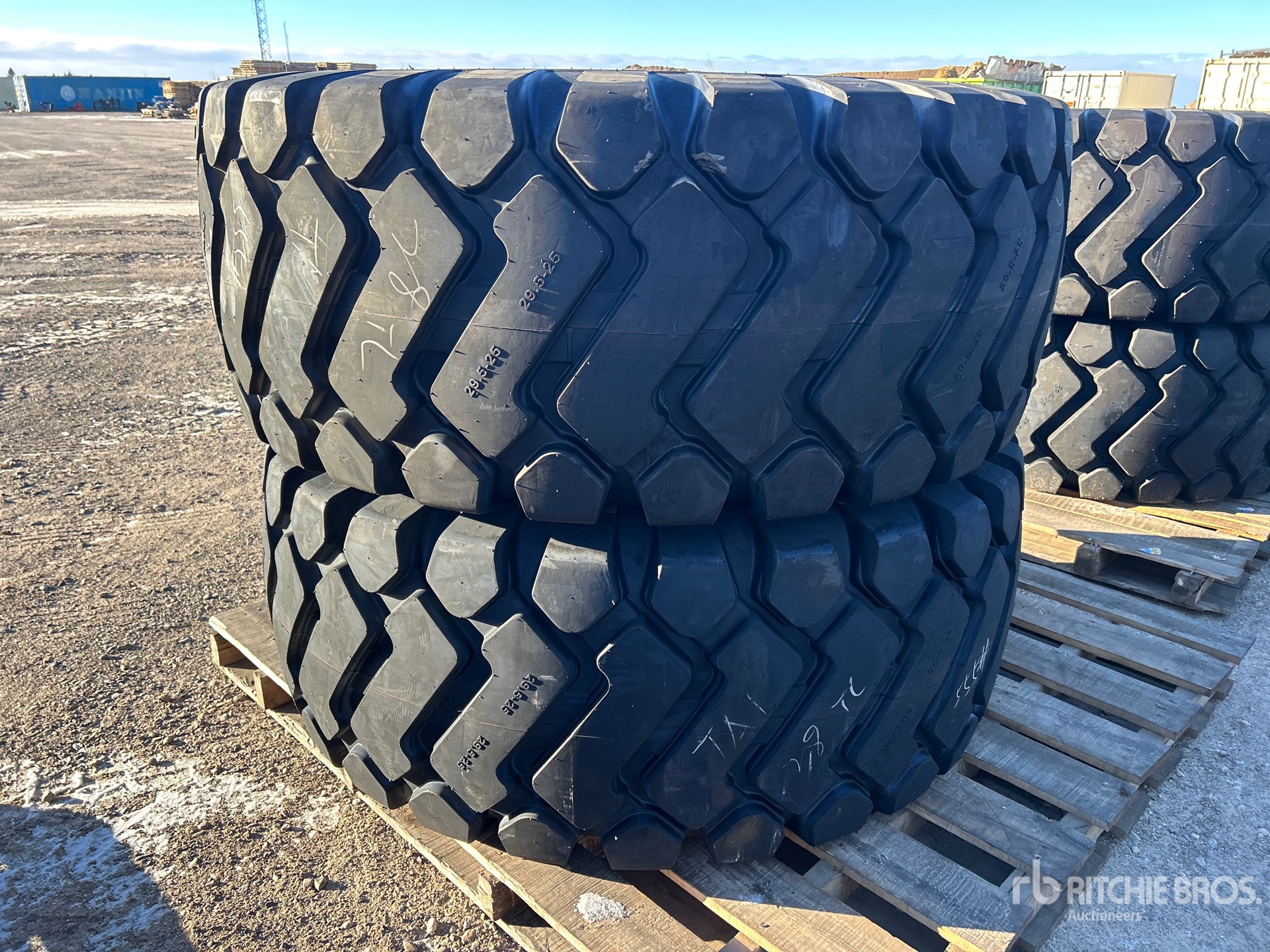 General Appearance with Imagen: esquina trasera derecha