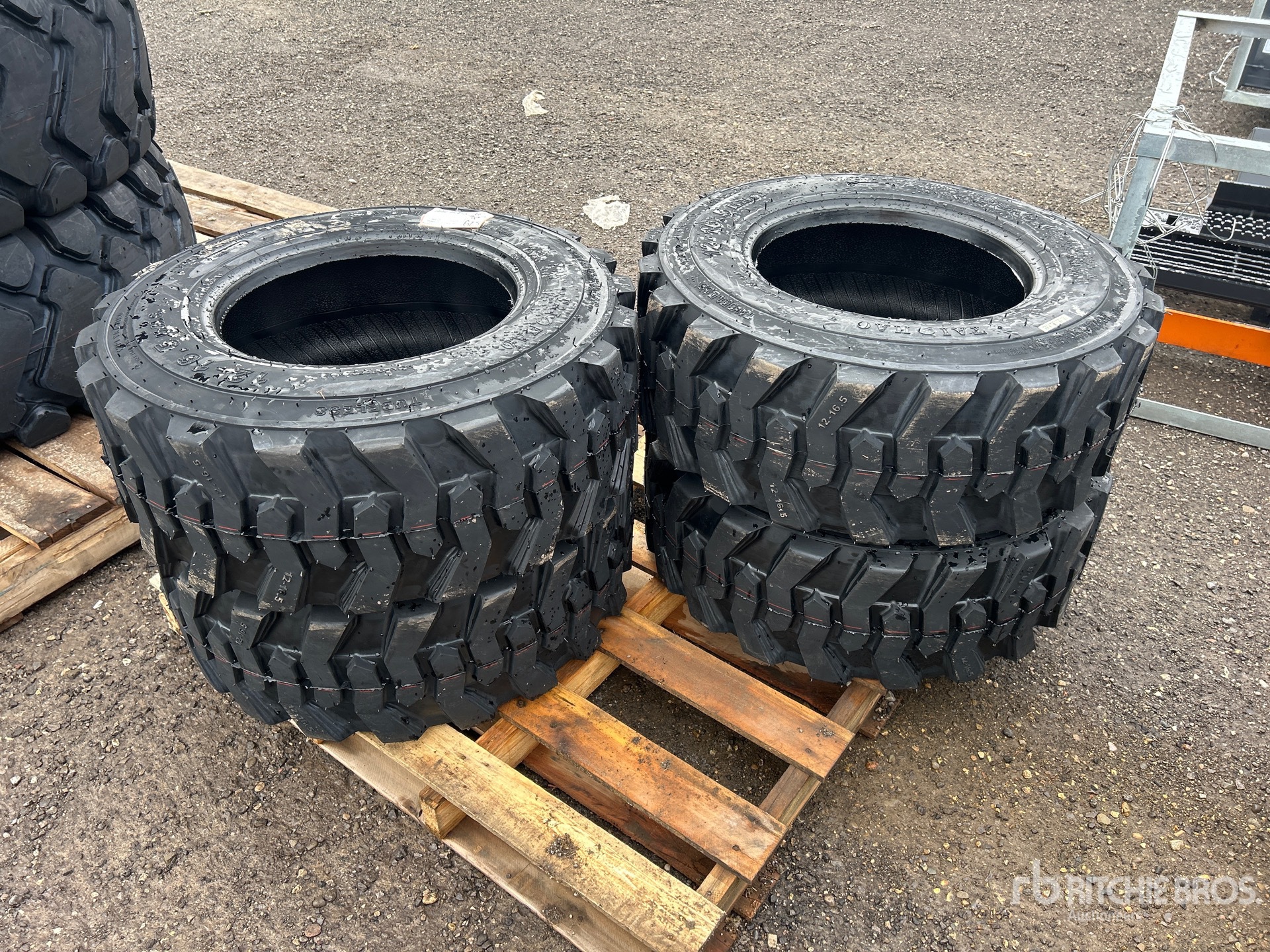 General Appearance with Imagen: esquina trasera derecha