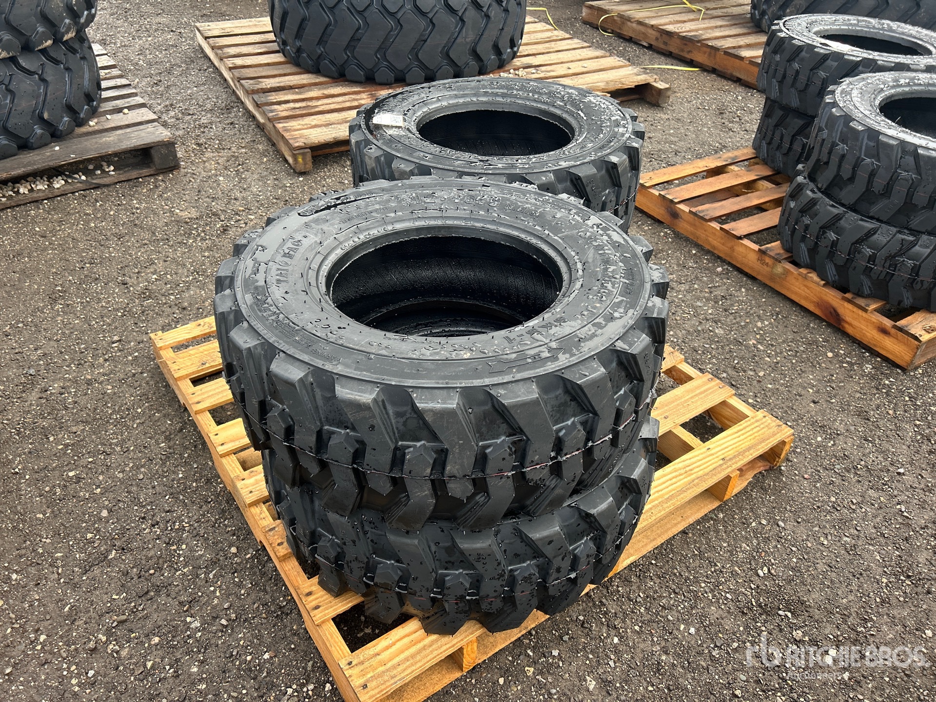 General Appearance with Imagen: esquina trasera izquierda