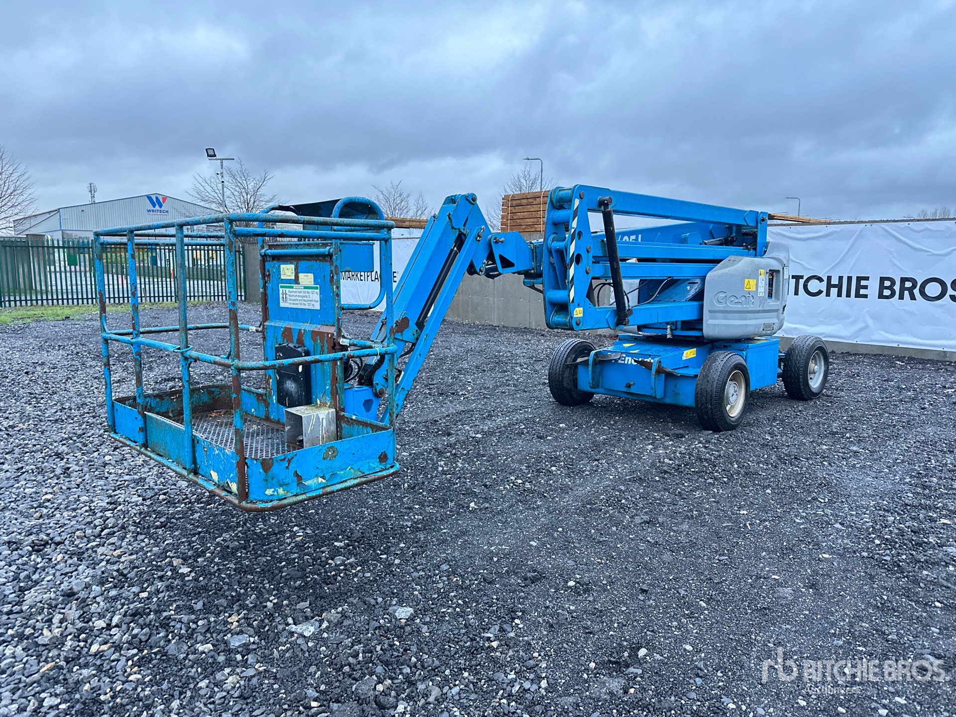 General Appearance with Picture, Left Front Corner