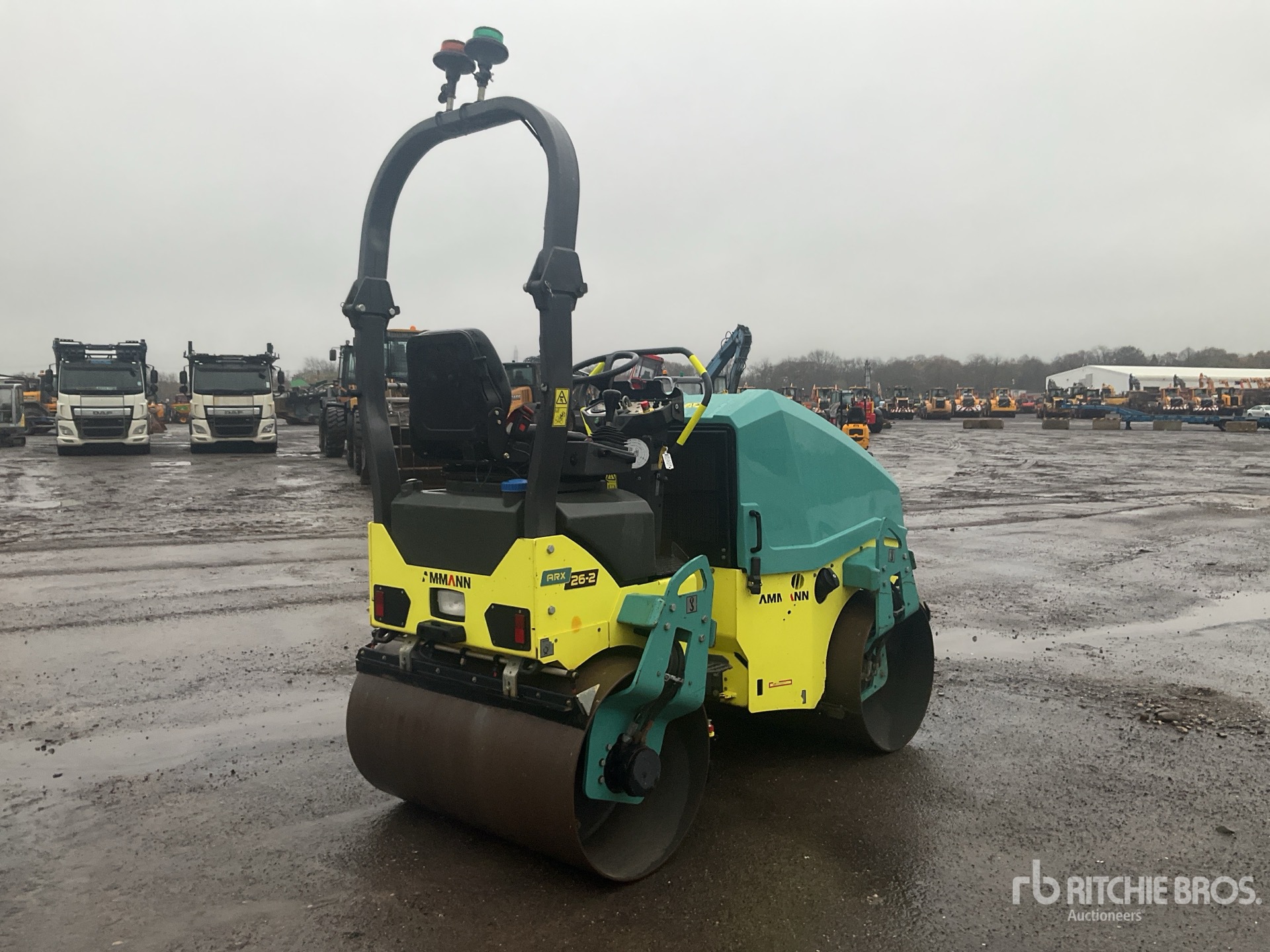 General Appearance with Imagen: esquina trasera derecha