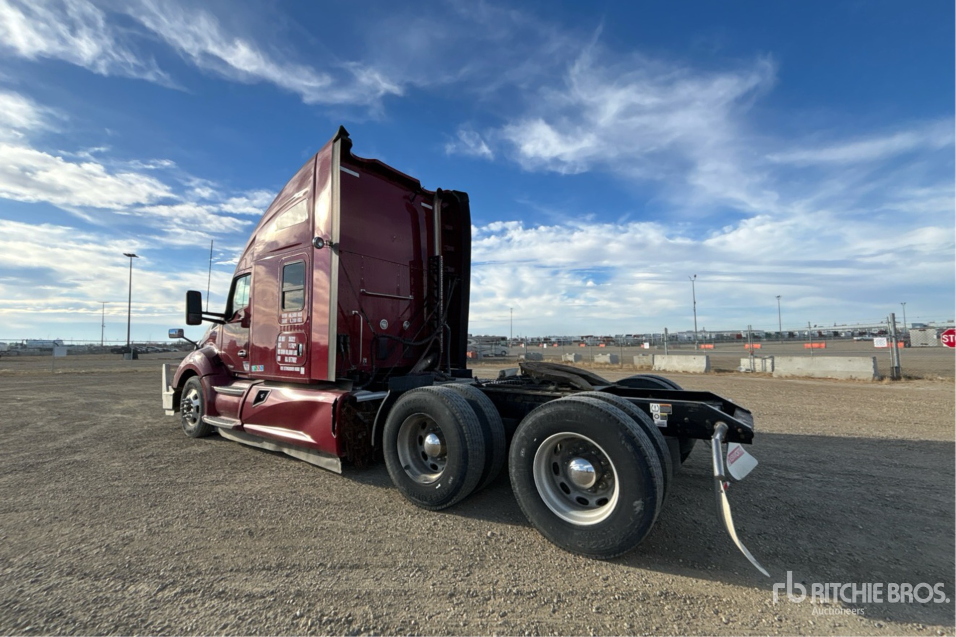 General Appearance with Imagen: esquina trasera izquierda