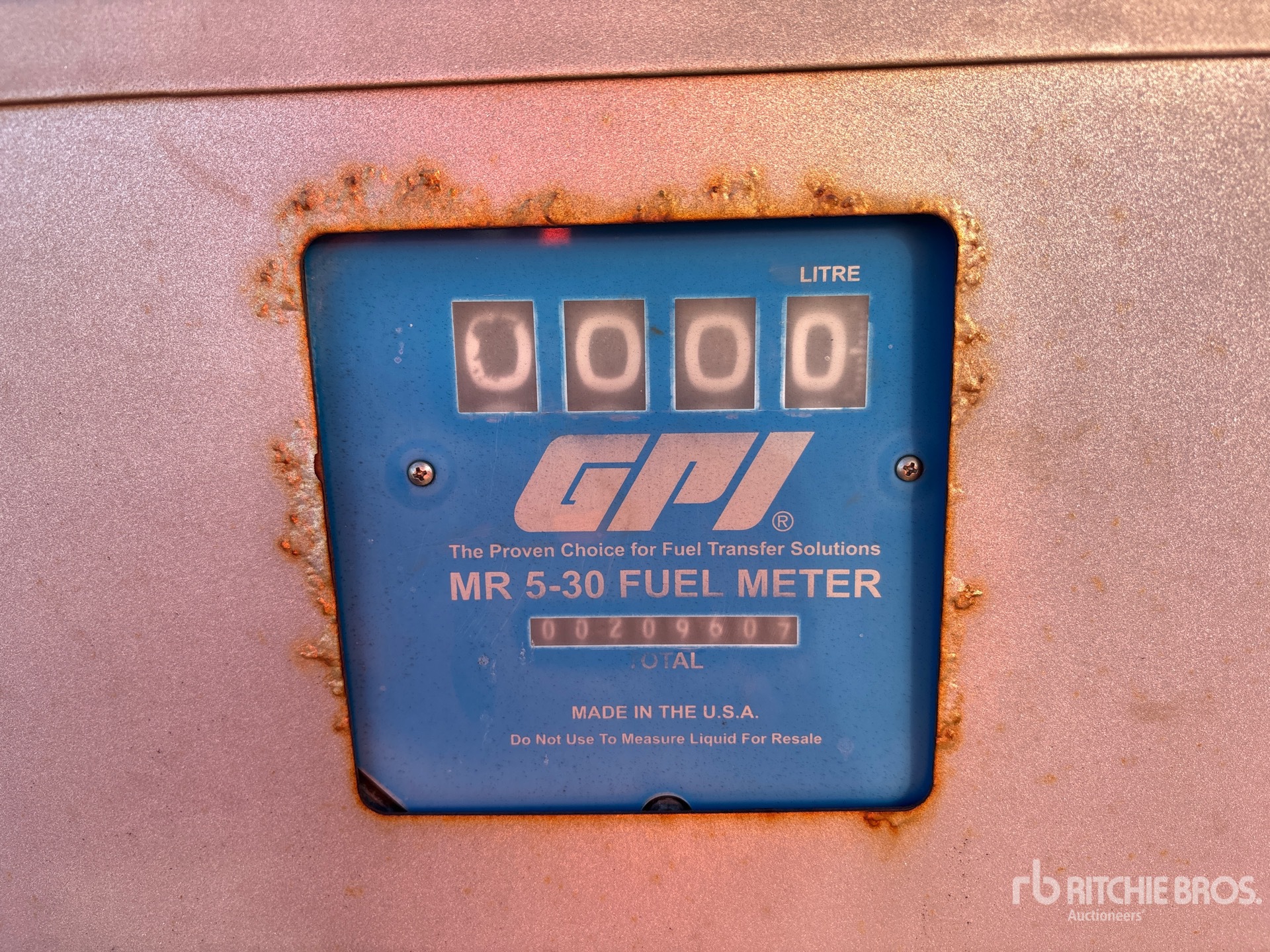 General Appearance with Hour Meter / Odometer