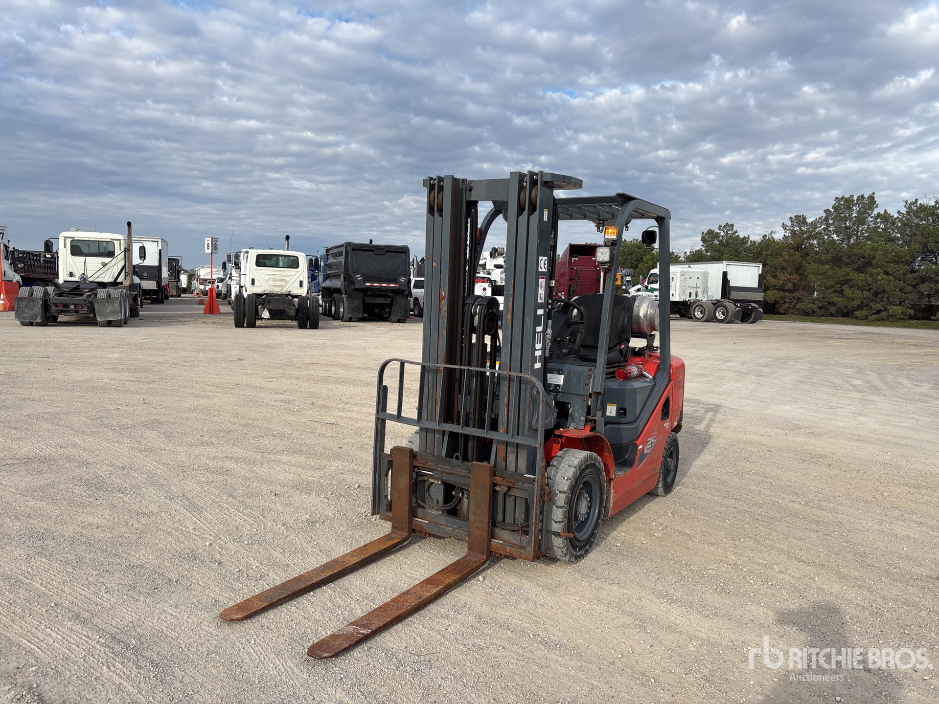 General Appearance with Featured Photo