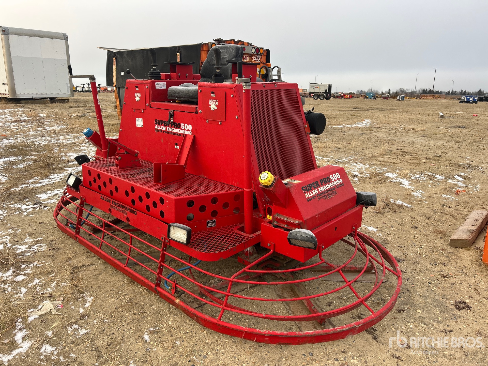 General Appearance with Bild, Ecke vorne links