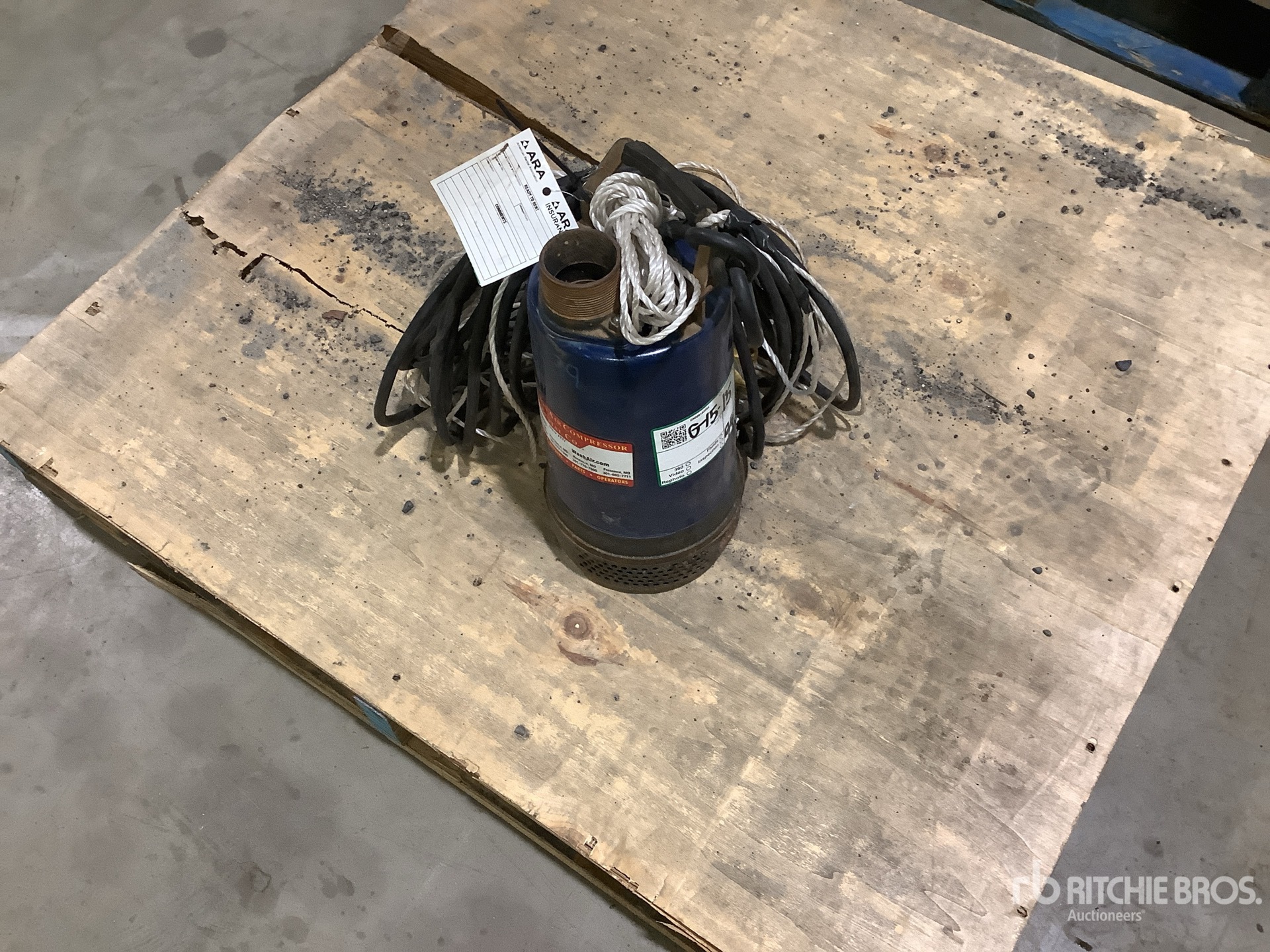 Aspect général with Image, coin avant gauche