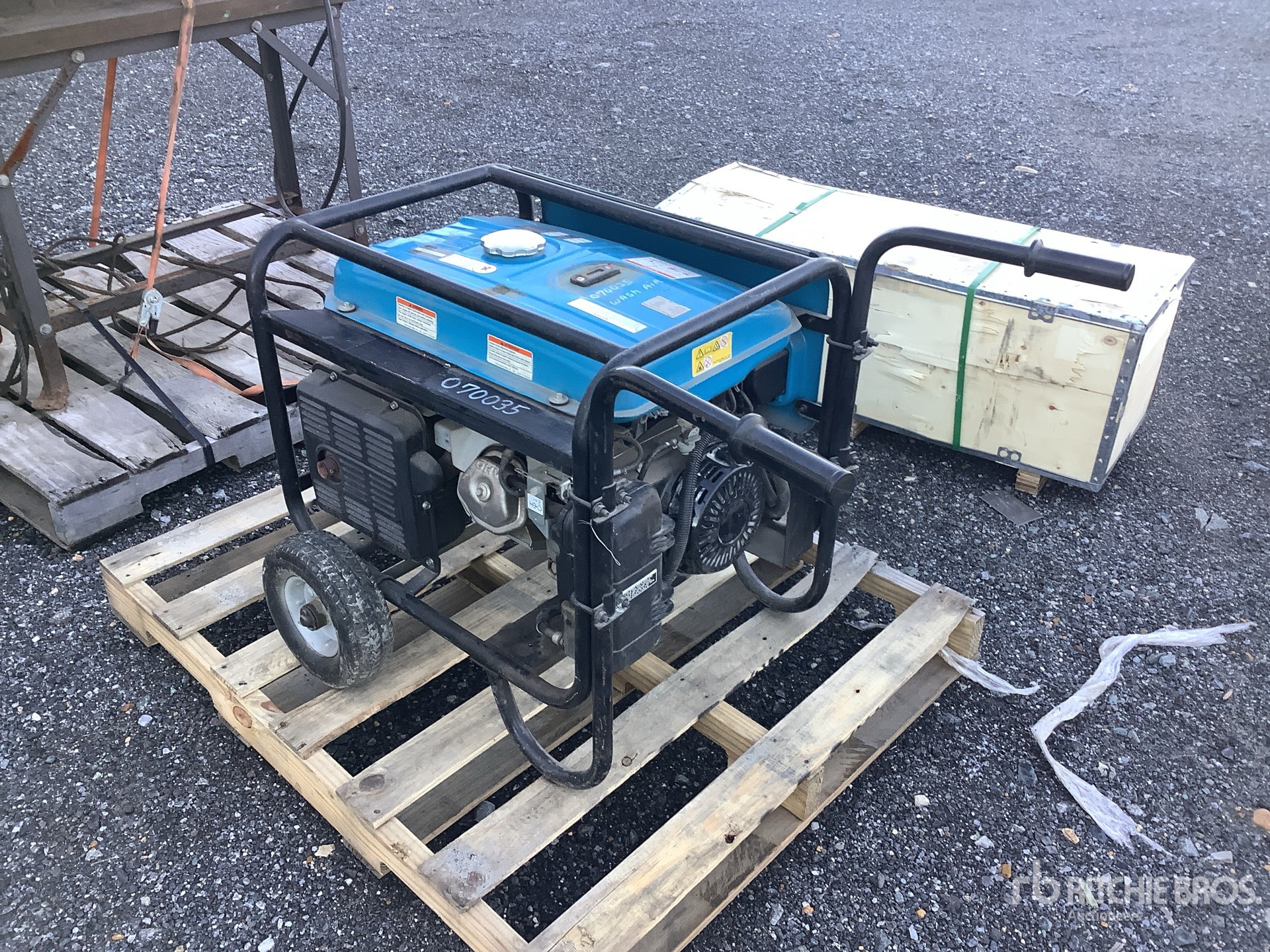 General Appearance with Picture, Right Rear Corner