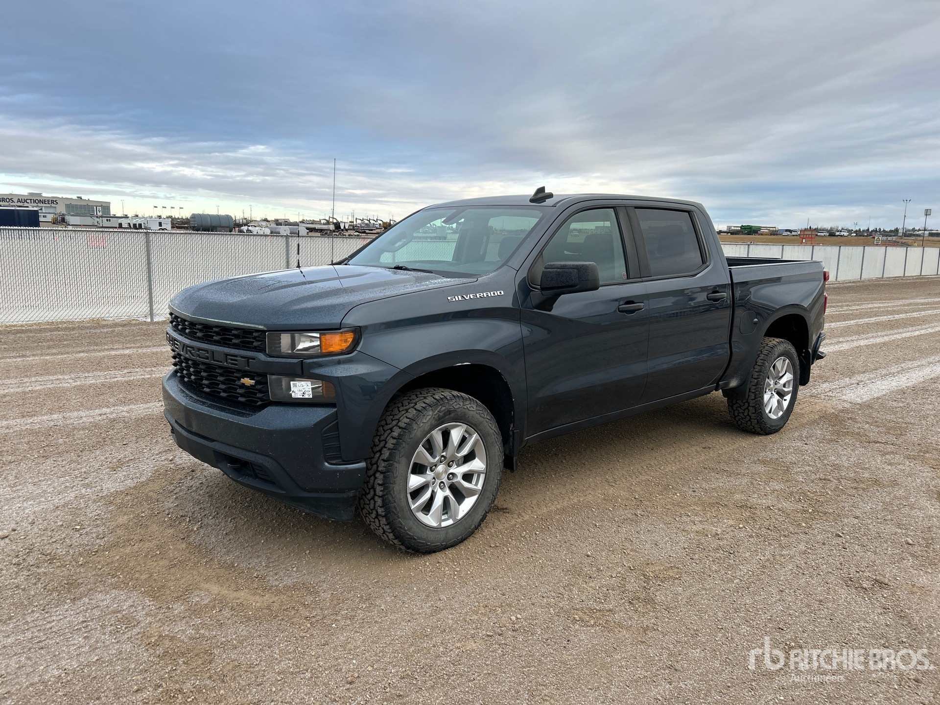 General Appearance with Picture, Left Front Corner