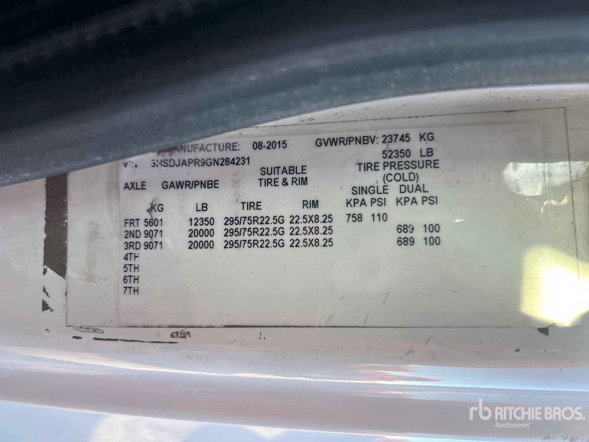 Aspect général with Numéro de série/Numéro d'identification du véhicule automobile