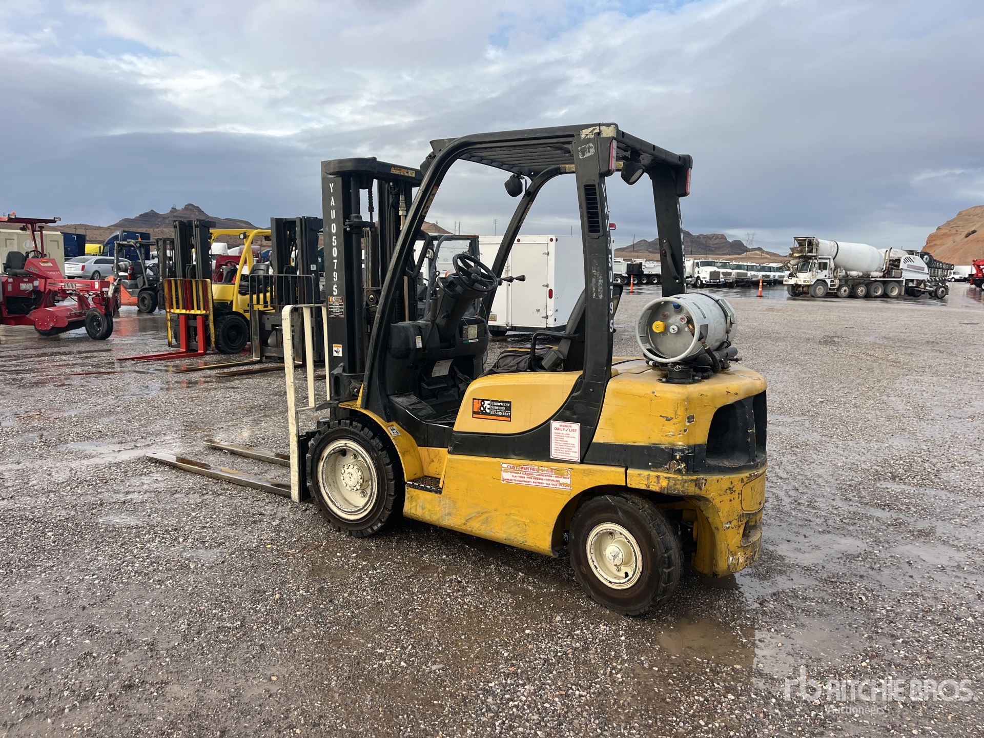 General Appearance with Picture, Left Rear Corner