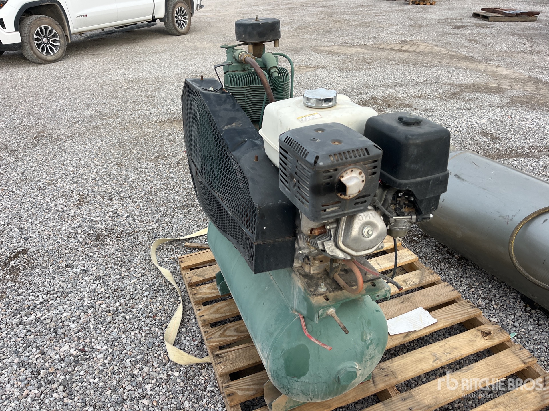 General Appearance with Imagen: esquina trasera derecha