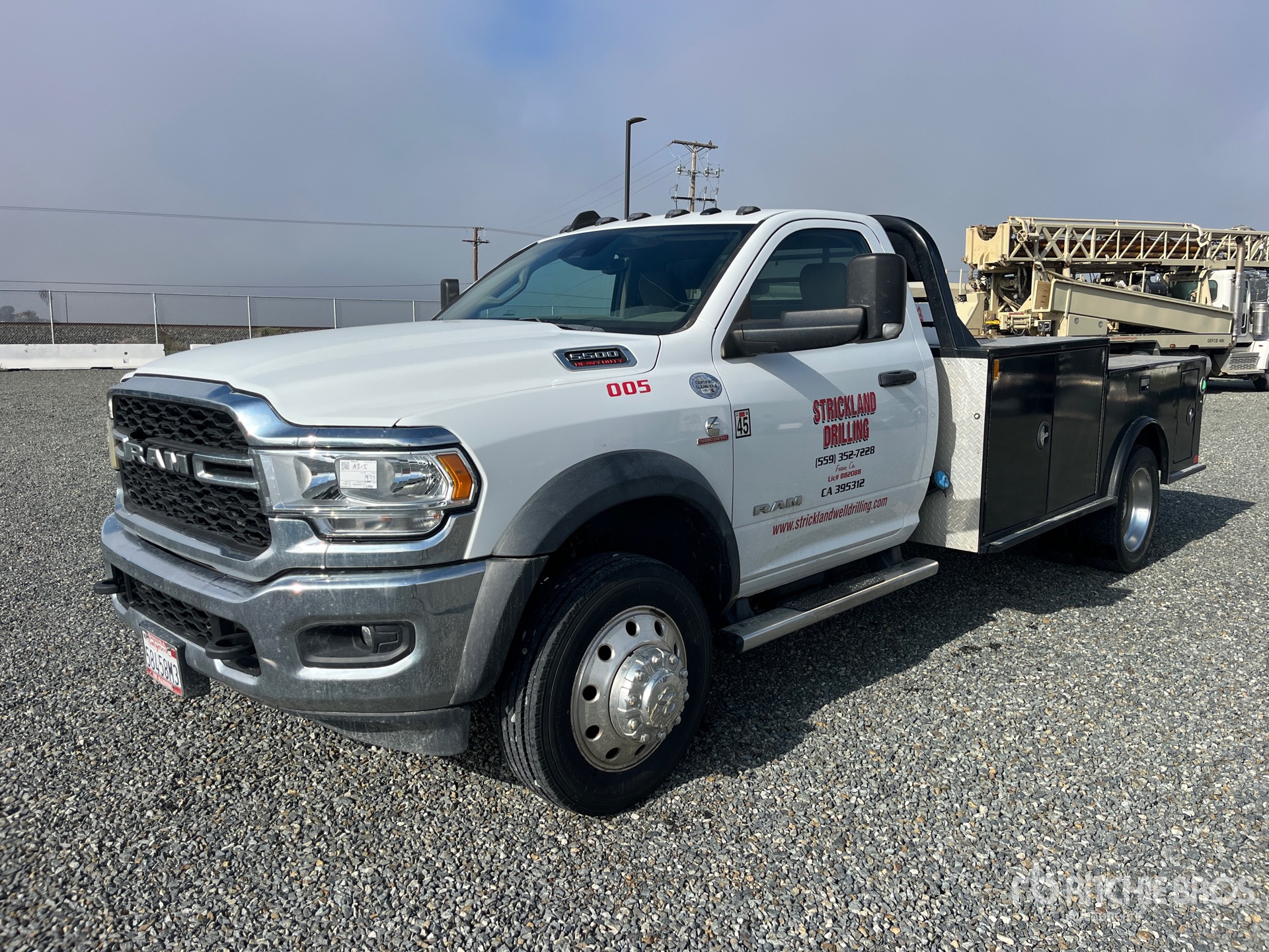 General Appearance with Featured Photo