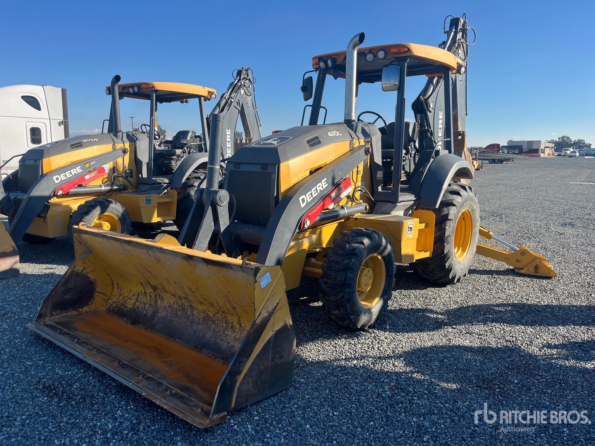 General Appearance with Featured Photo