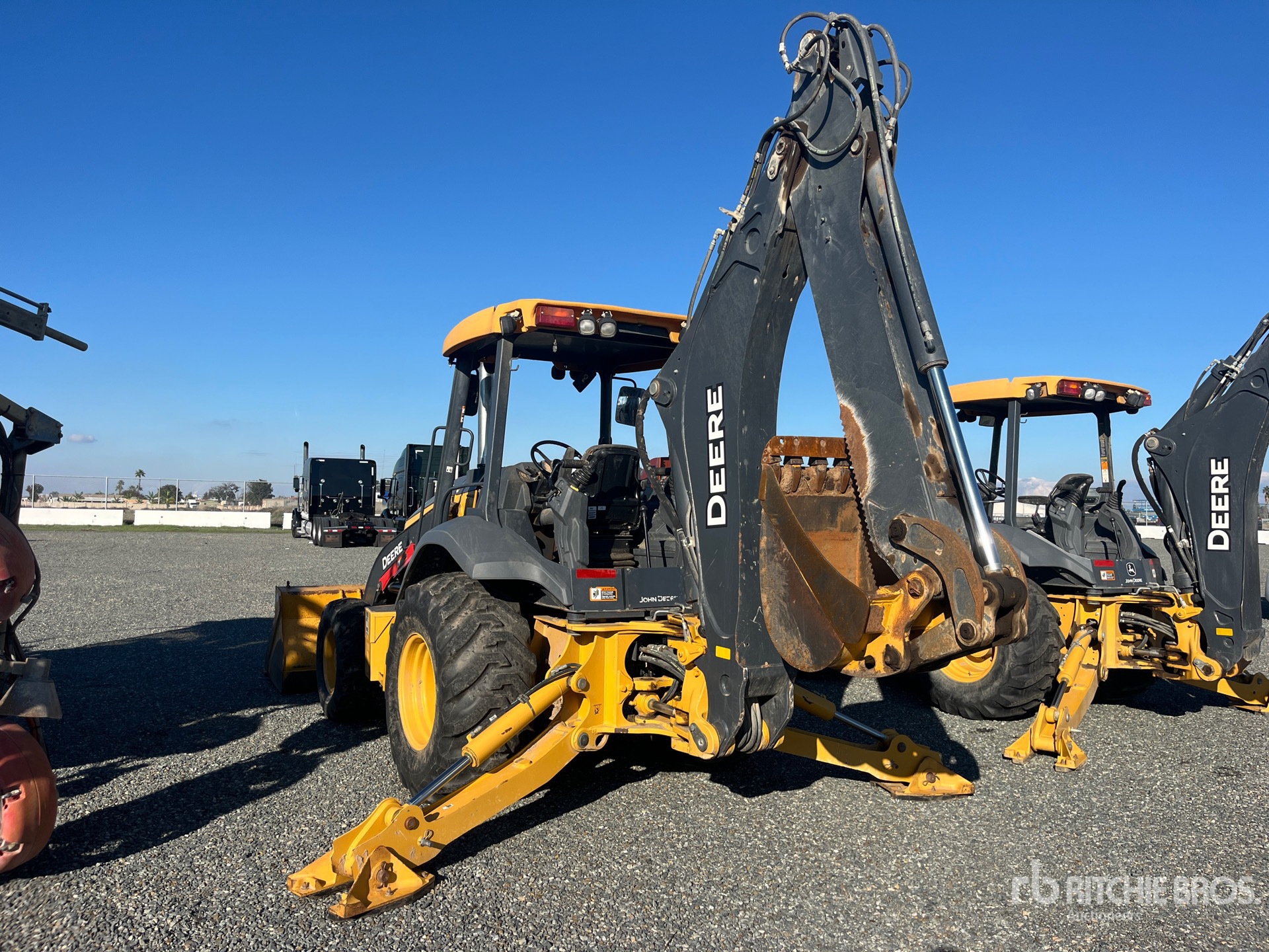 General Appearance with Imagen: esquina trasera izquierda