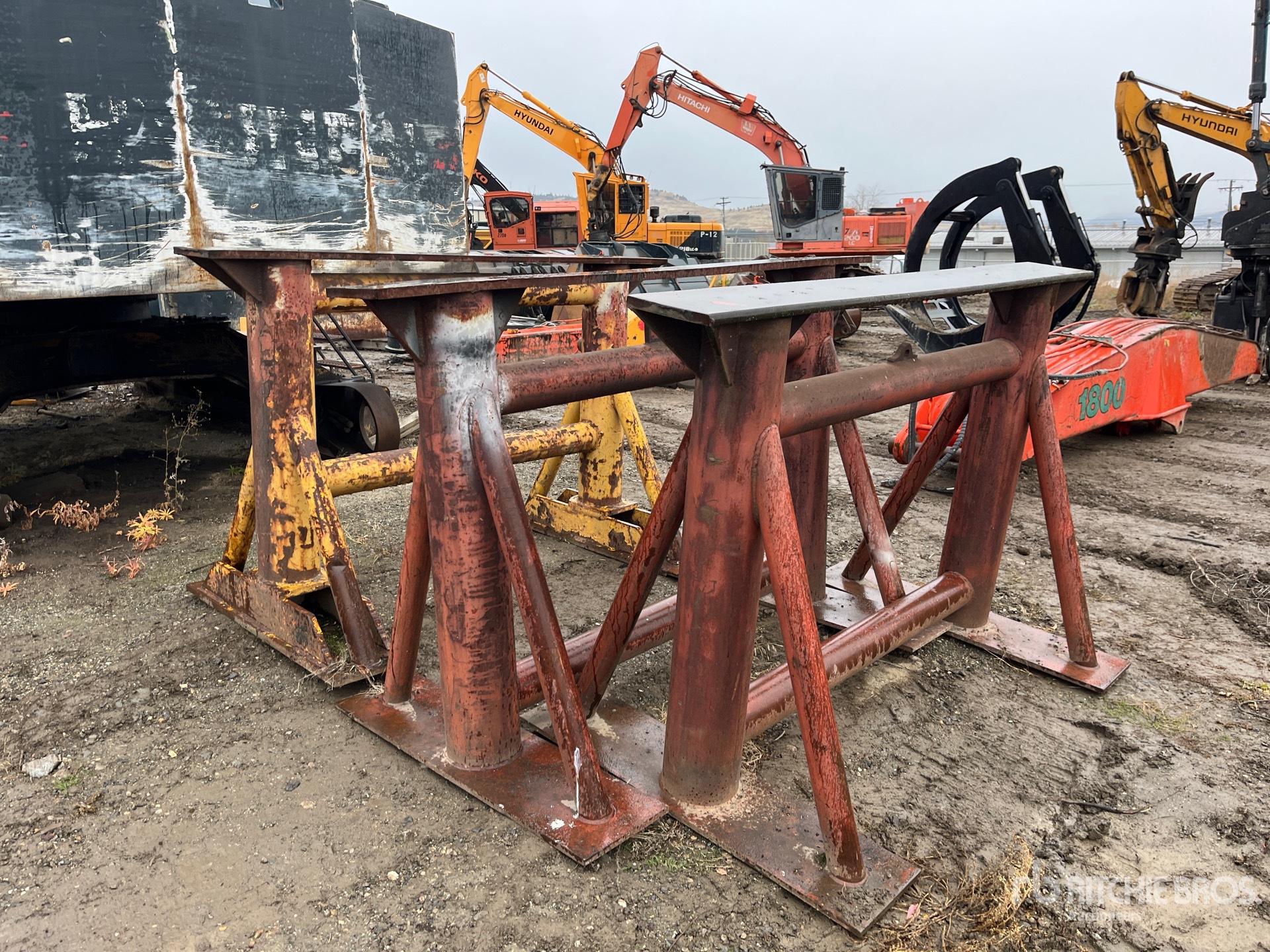 General Appearance with Bild, Ecke hinten links